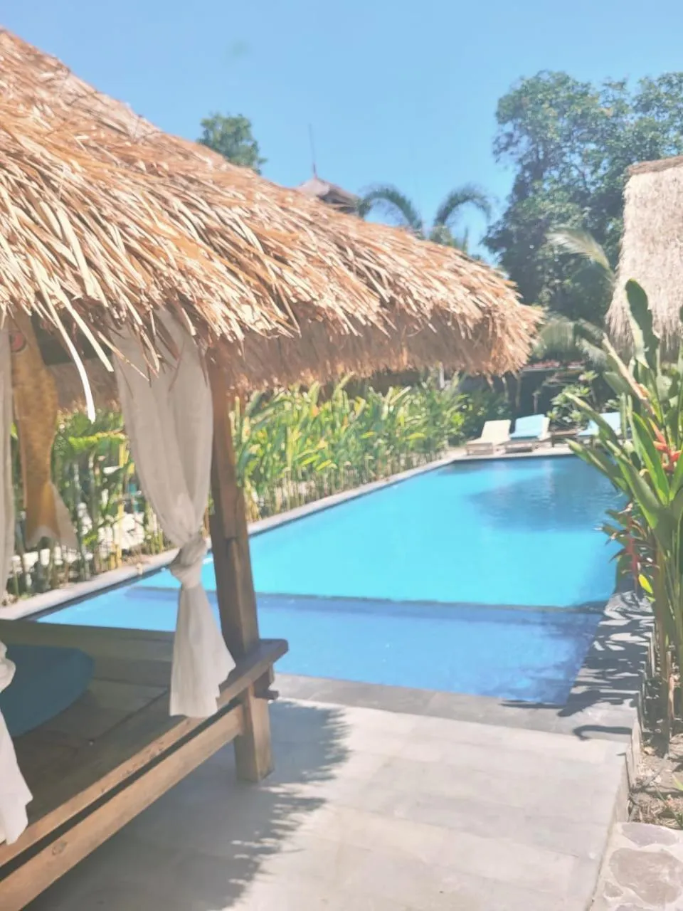 Swimming pool in Gili Matiki