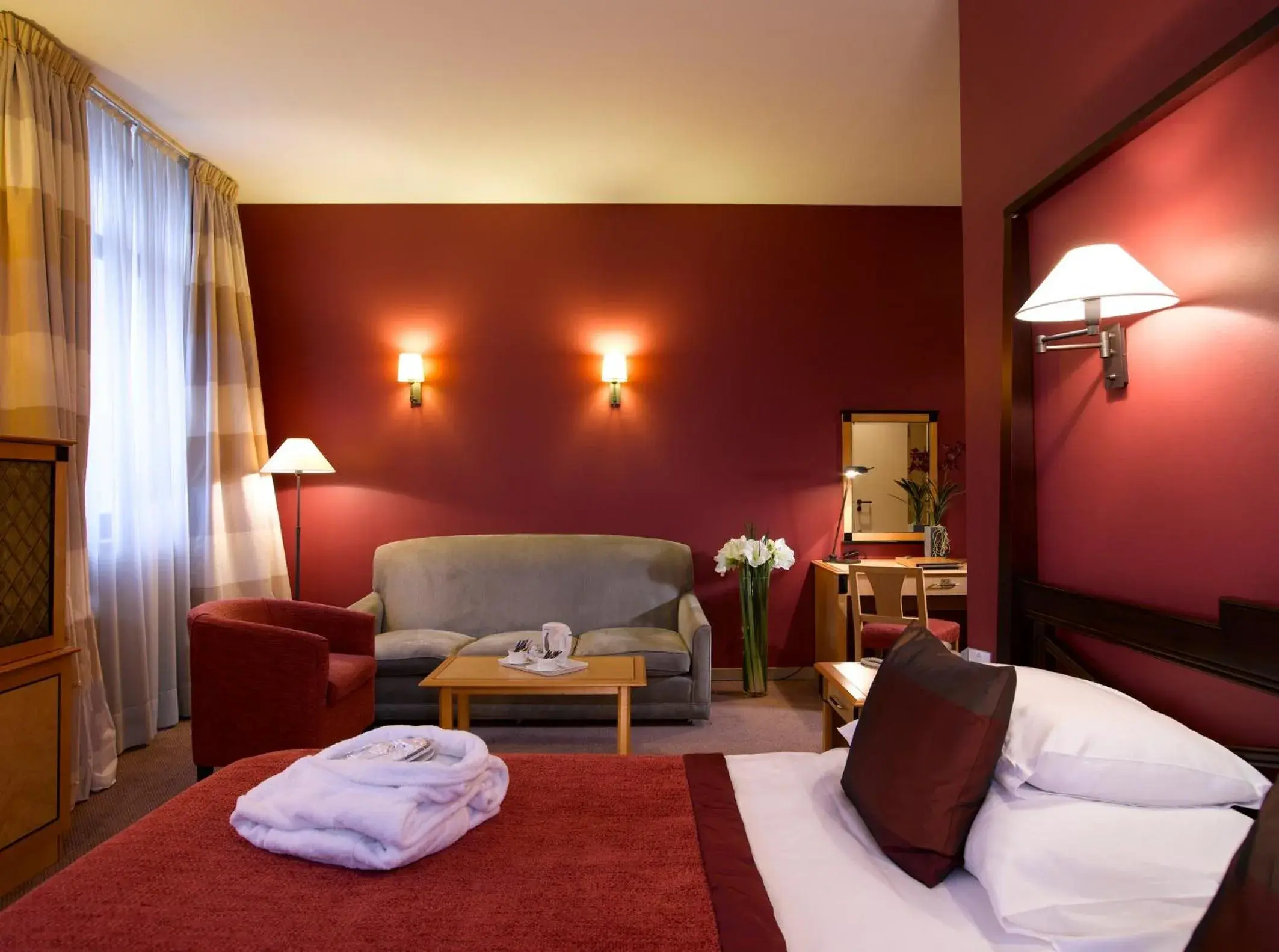 Executive Double with Bubble Bath in Van der Valk Waterloo Executive Double with Bubble Bath in Van der Valk Waterloo