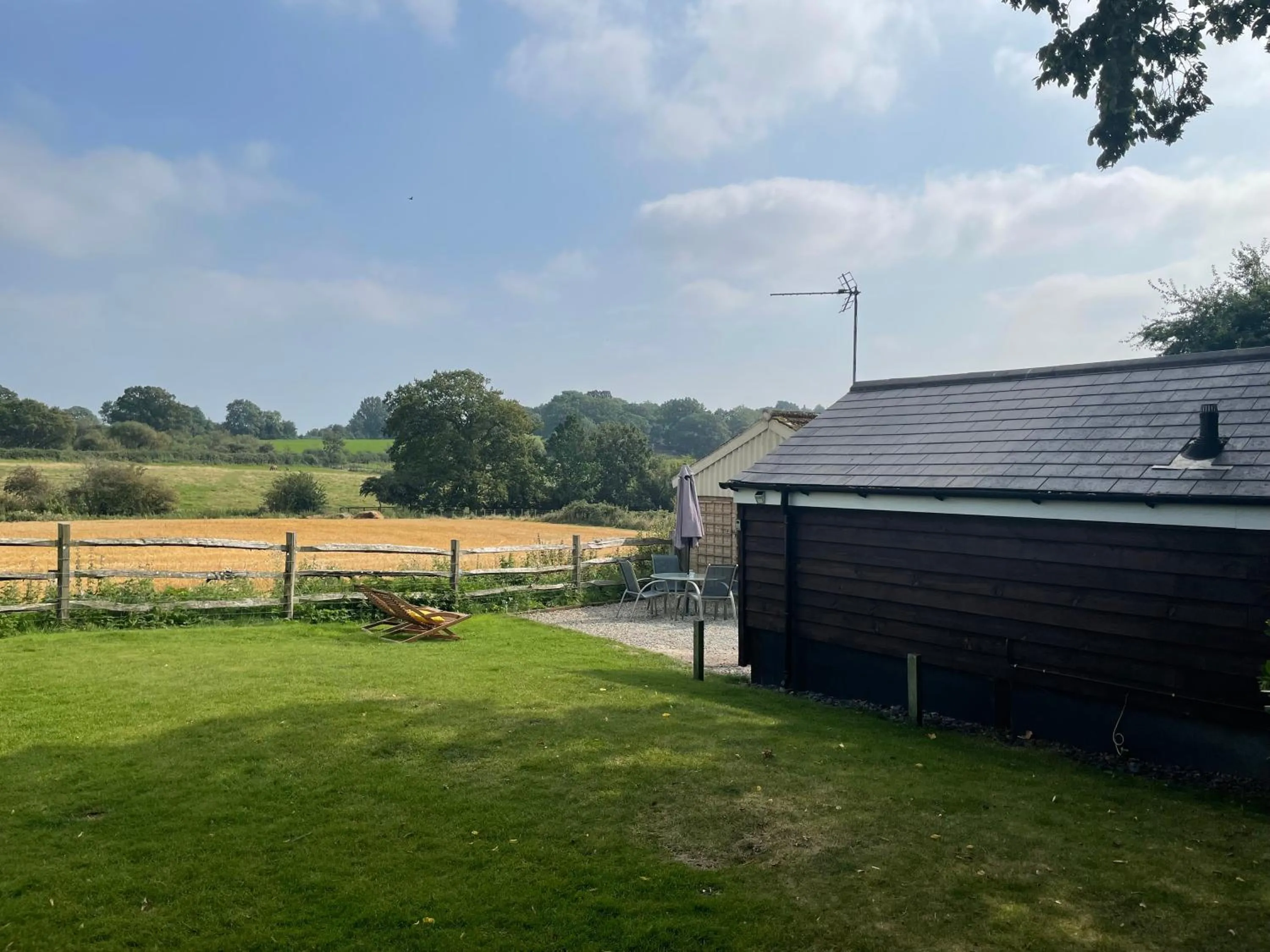 Garden in Holmdale Holiday Cottages