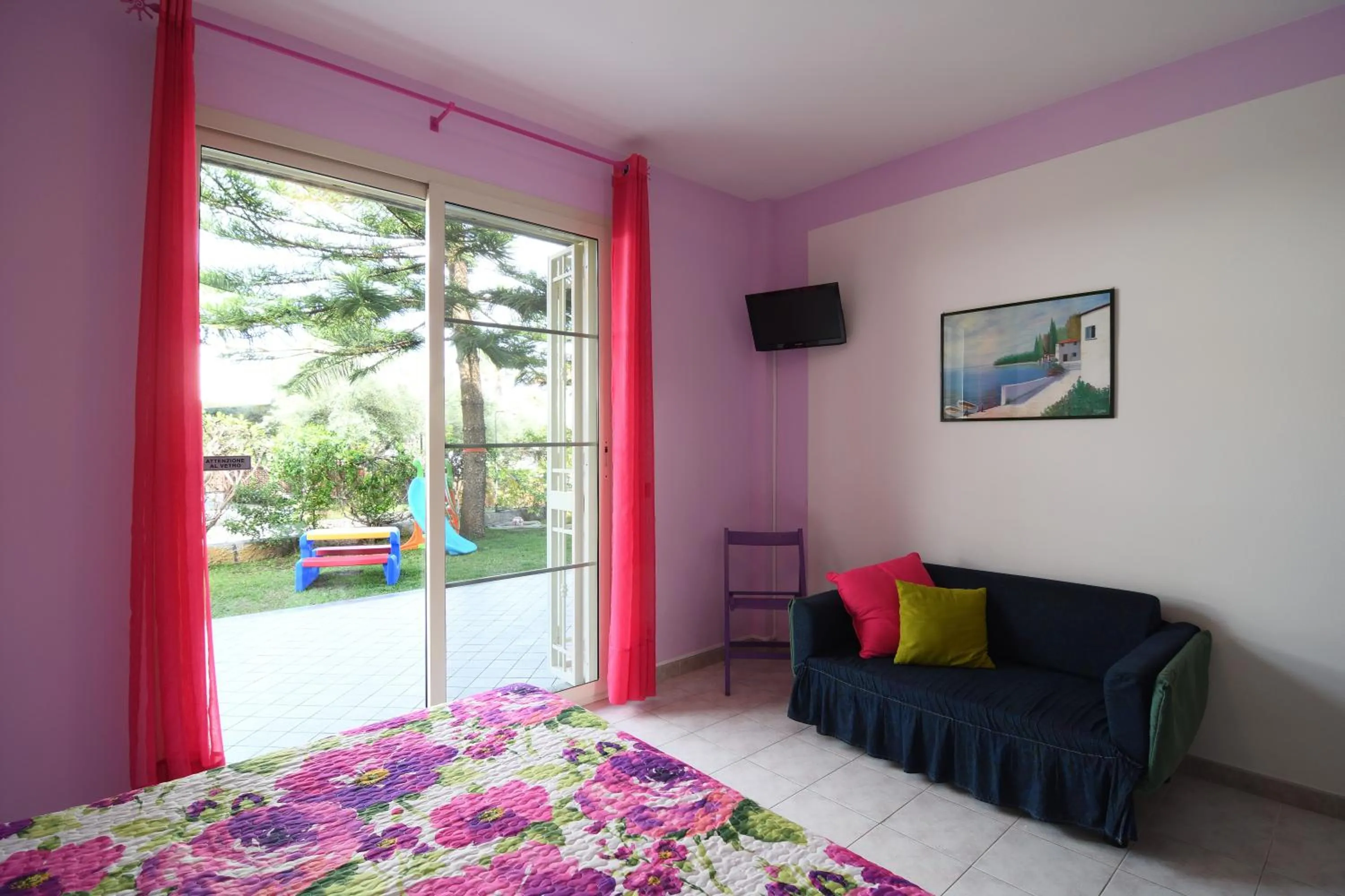 Photo of the whole room, Bed in Casa Michelangela