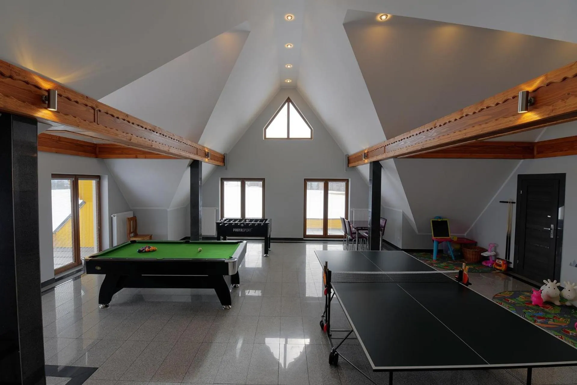 Billiard in Dom Wczasowy Na Szczycie