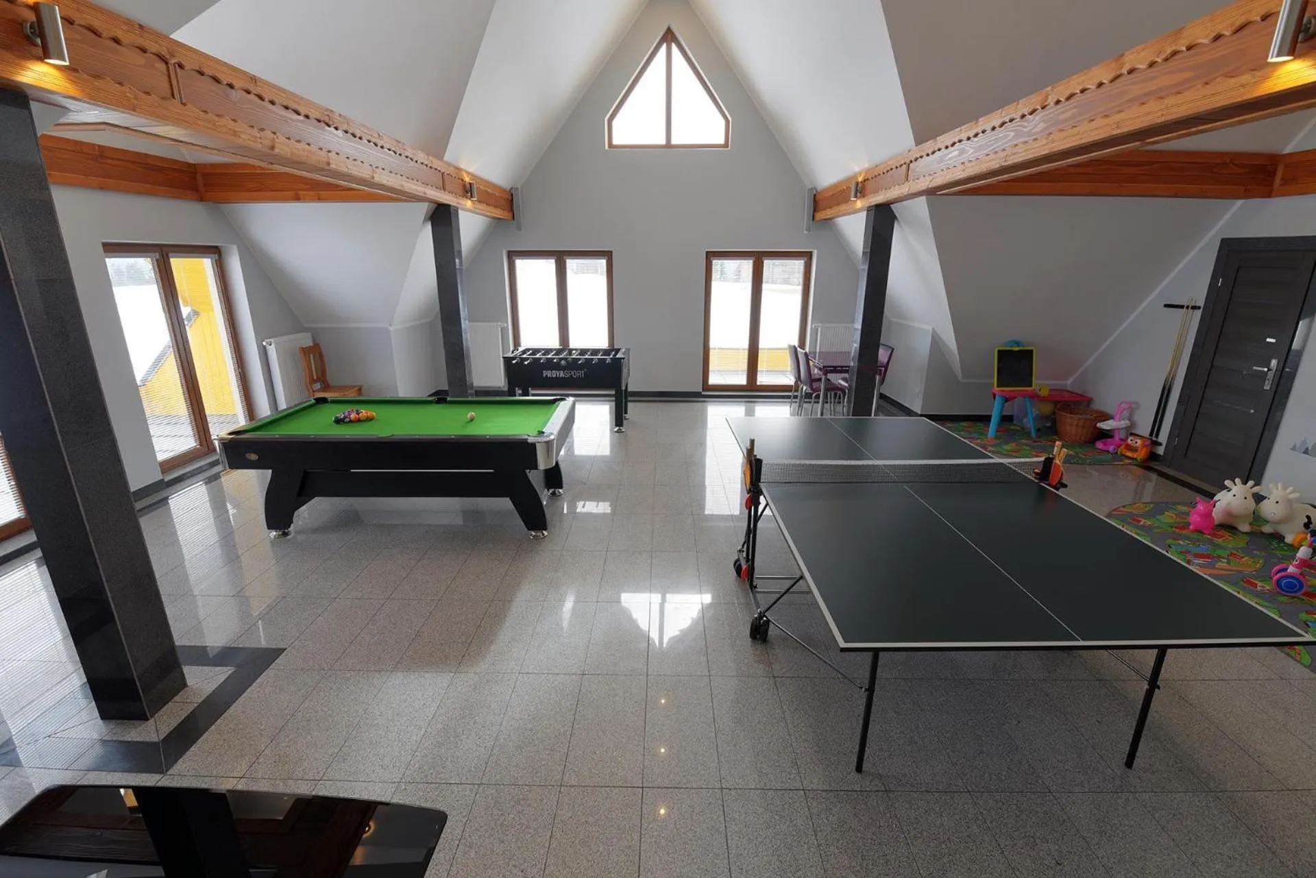 Billiard in Dom Wczasowy Na Szczycie