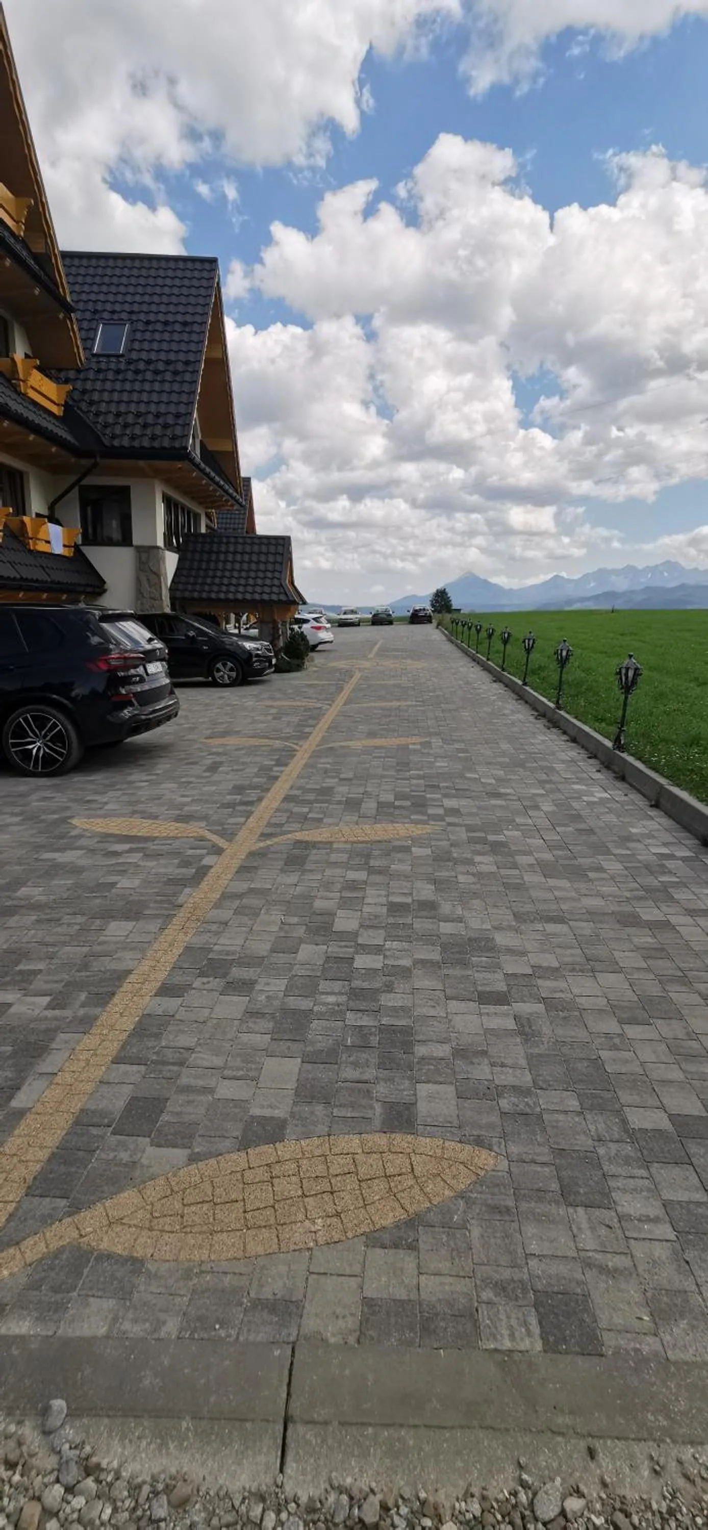 Property building in Dom Wczasowy Na Szczycie