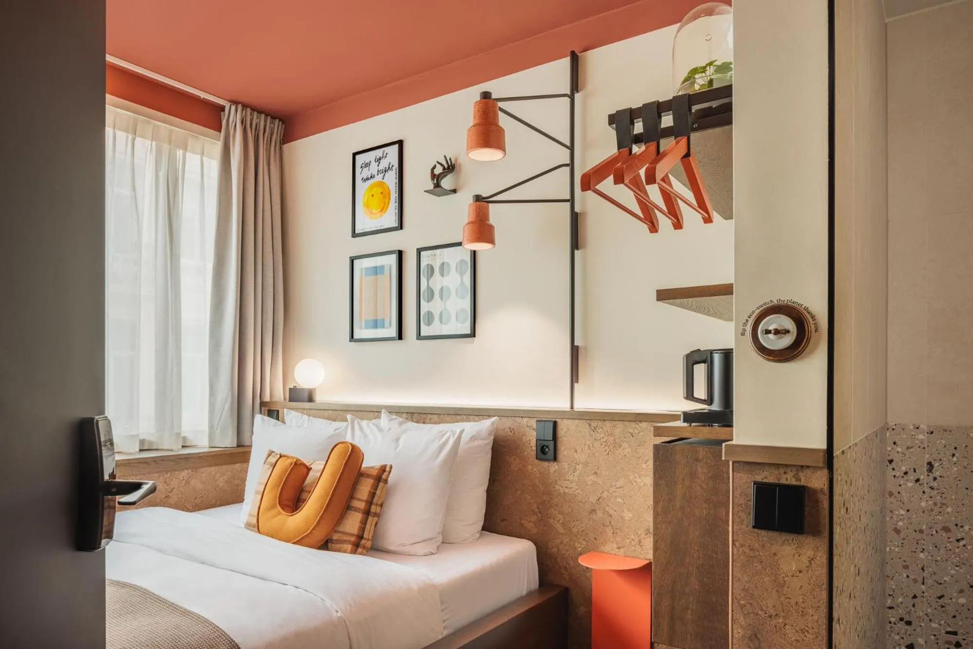 Bed in The Usual Brussels