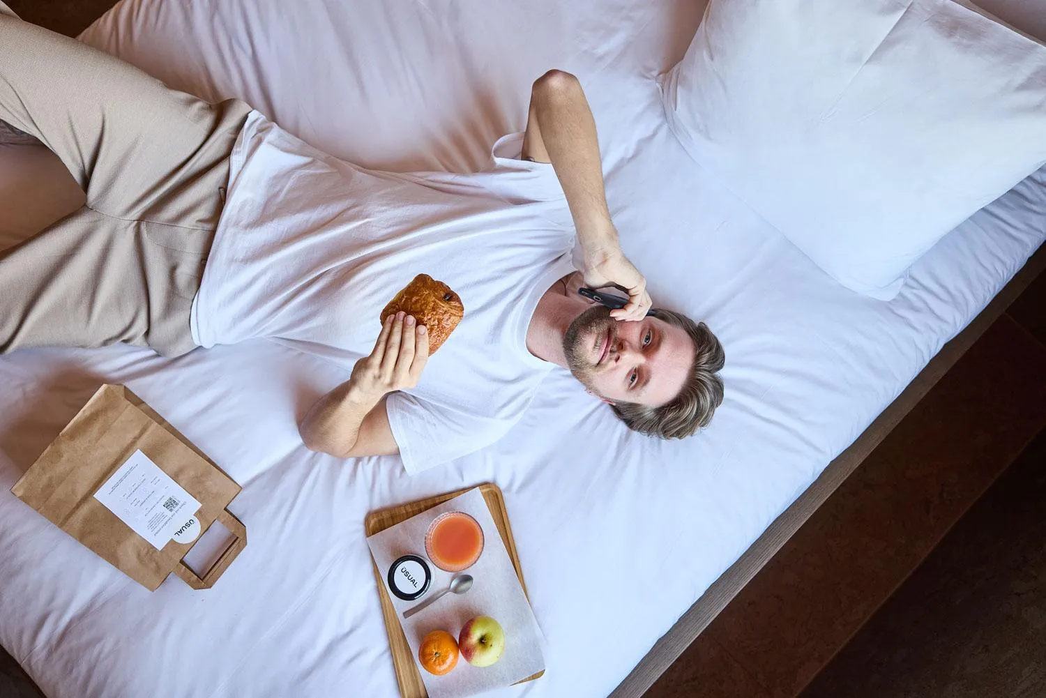 Breakfast, Bed in The Usual Brussels