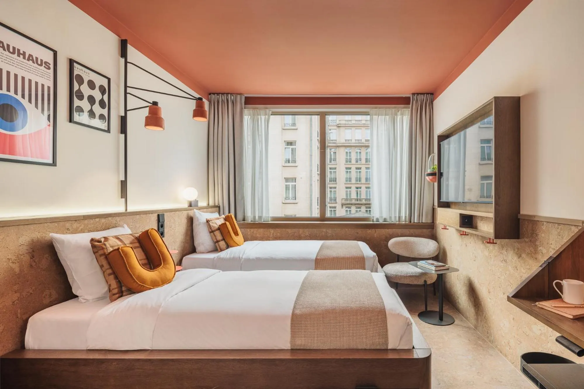 Bed in The Usual Brussels