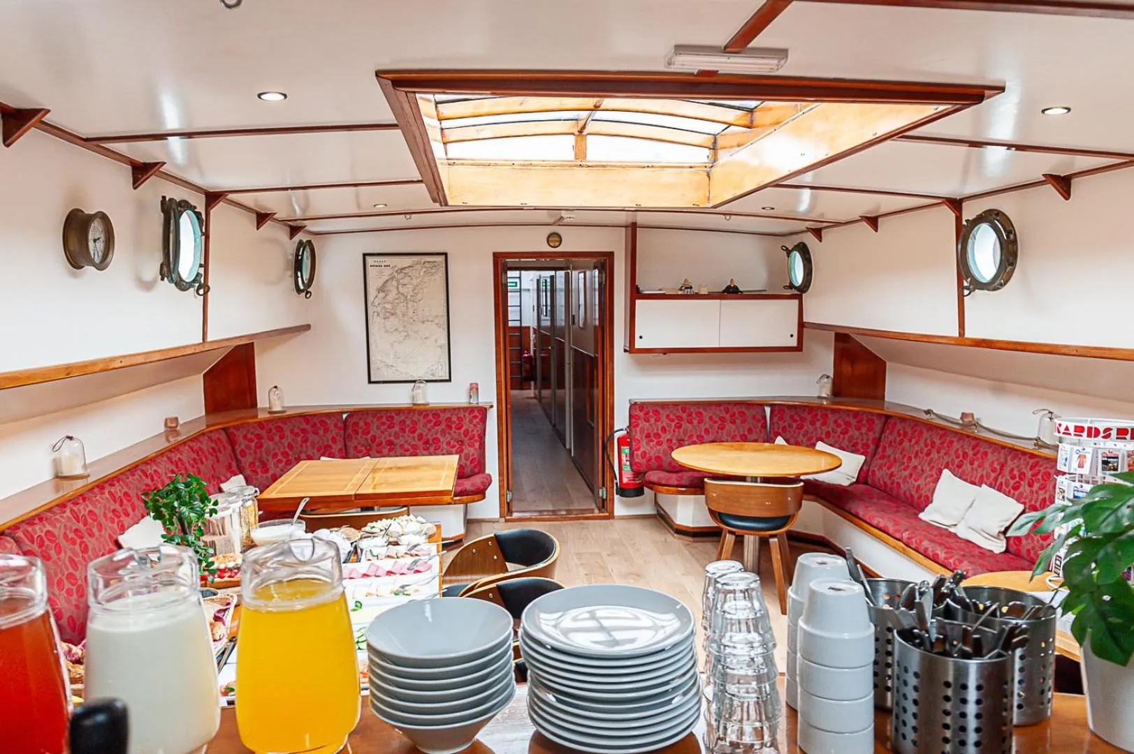 Living room in The Cabin @ MPS Noorderzon