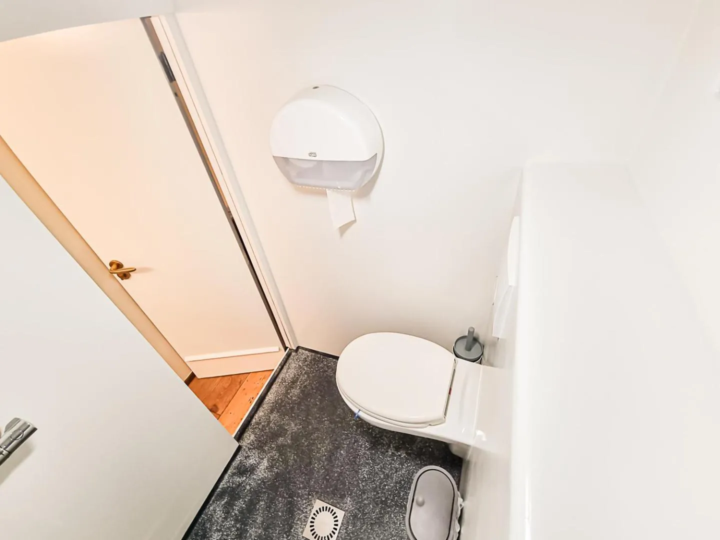 Toilet in The Cabin @ MPS Noorderzon