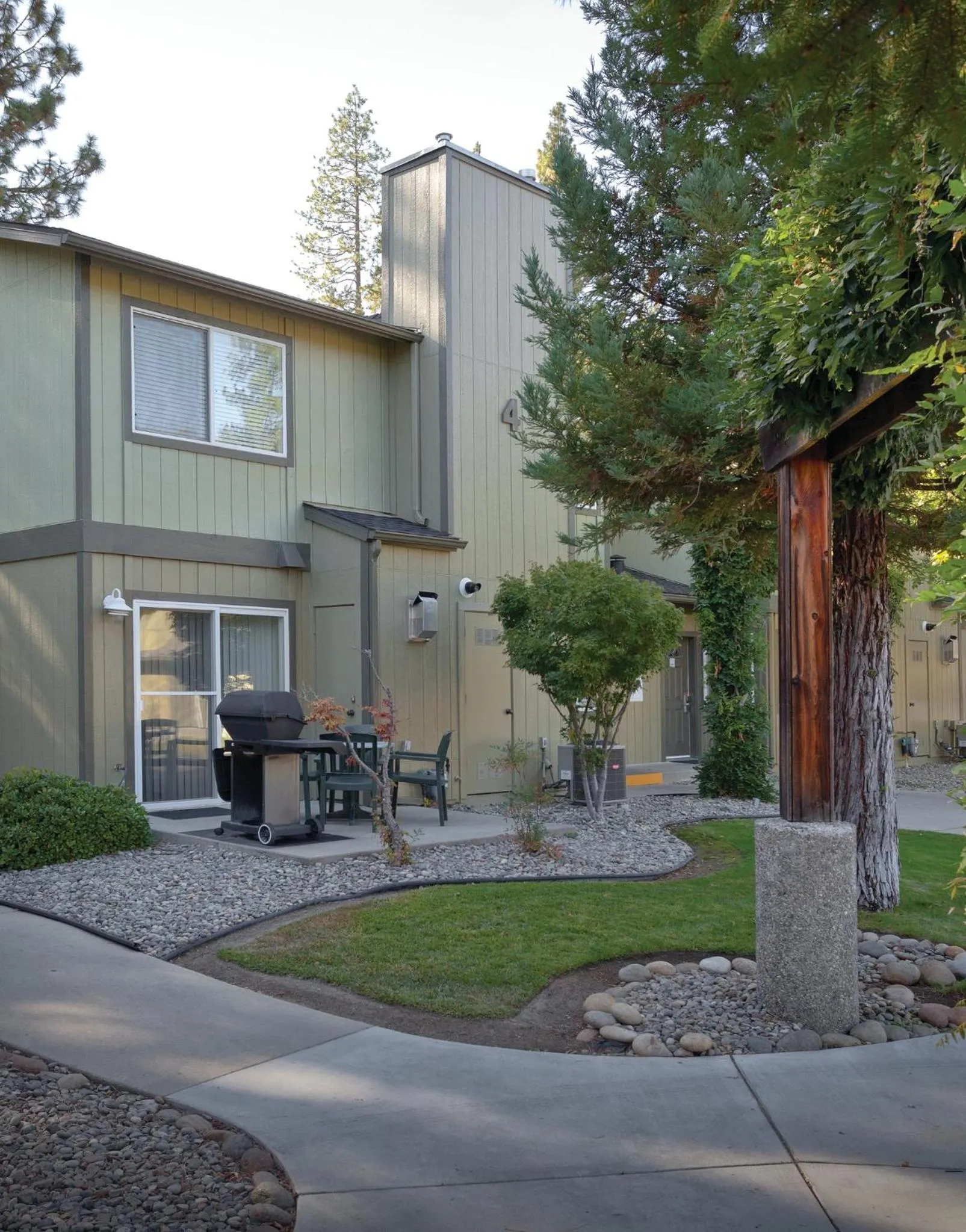 Property building in WorldMark Bass Lake