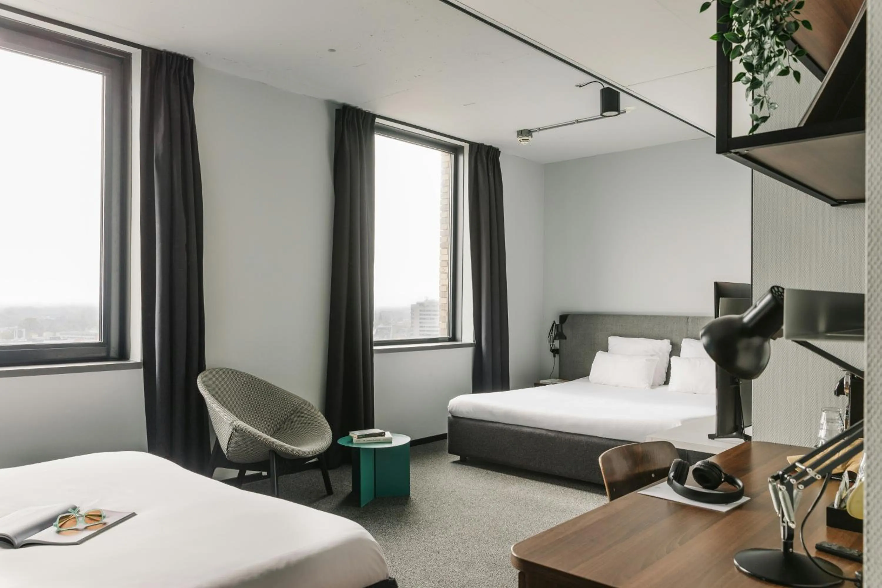 Photo of the whole room, Bed in The Social Hub Eindhoven