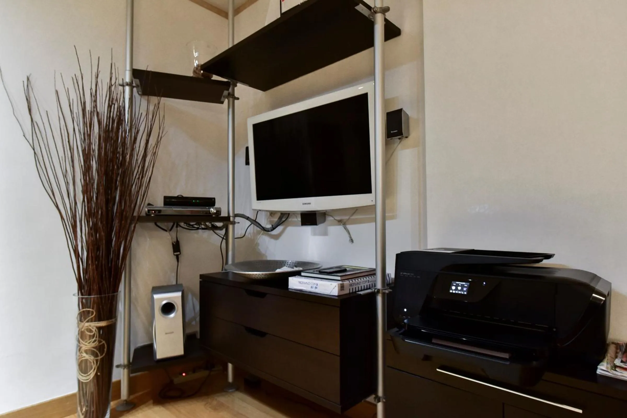 TV and multimedia in Home Sorbara "Luxury Home"