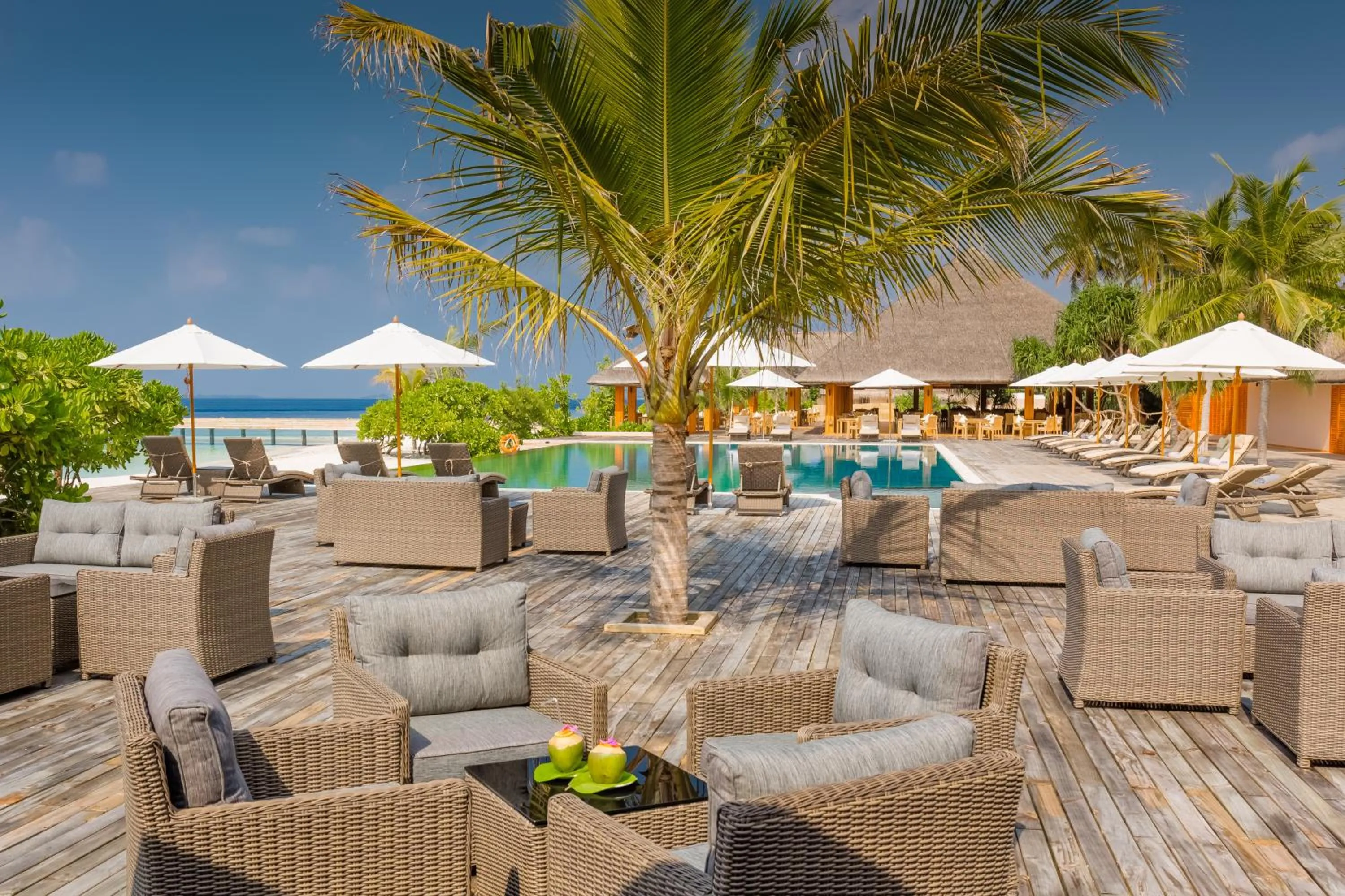 Lounge or bar in Kudafushi Resort & Spa