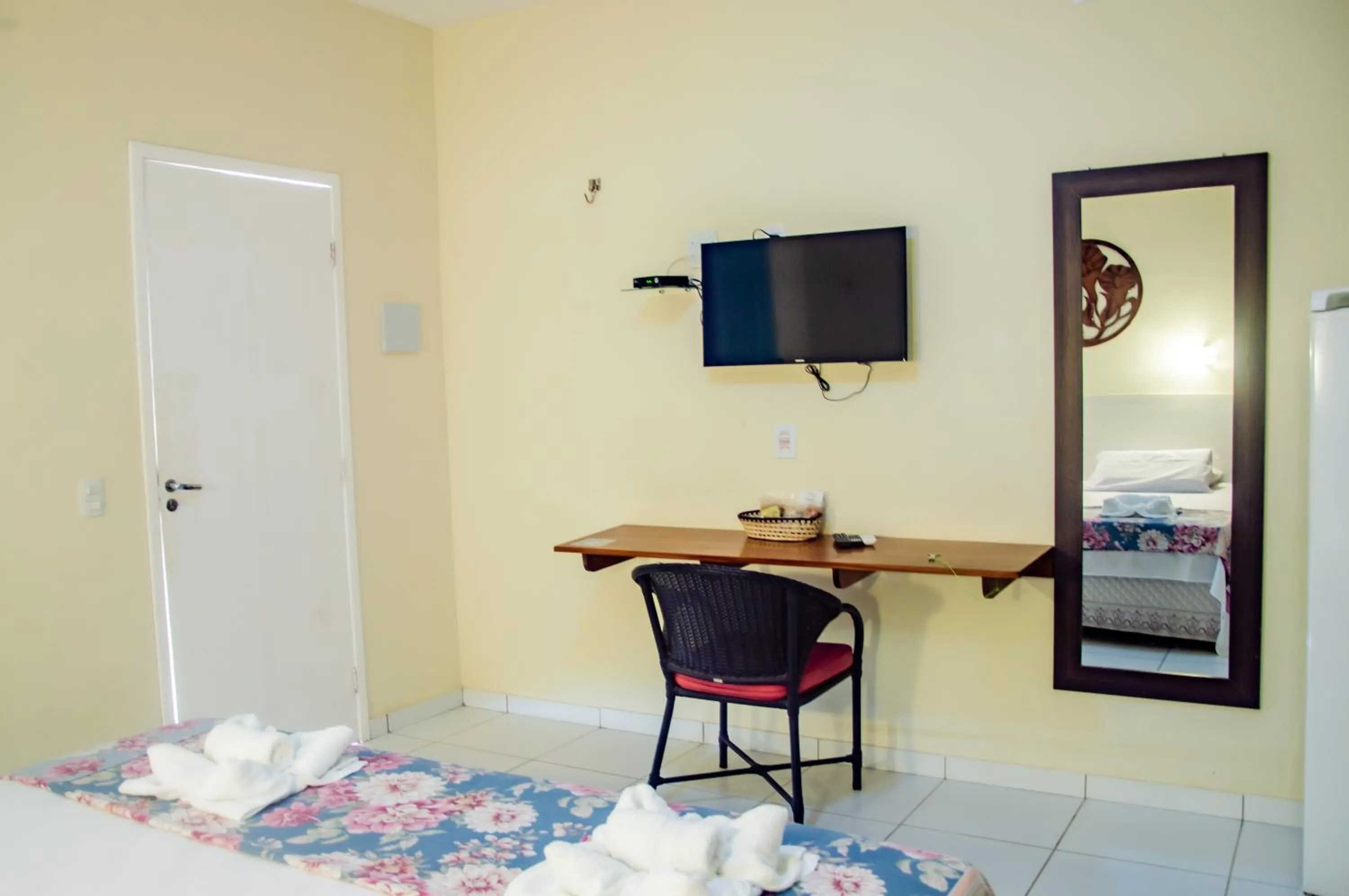 Bedroom, Bed in Pousada Angelica