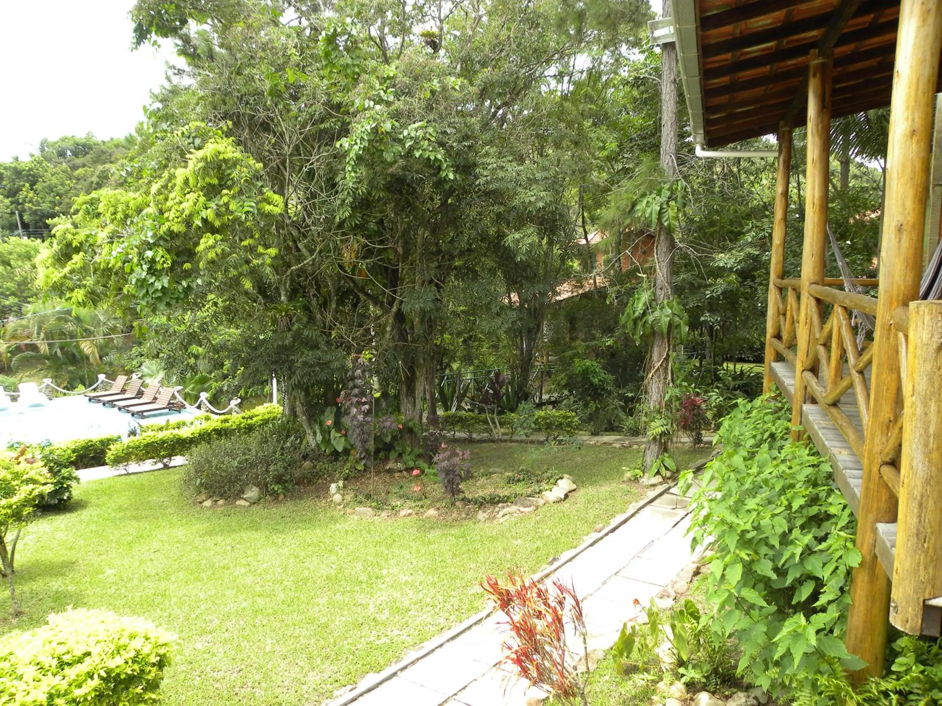 Garden view in Pousada Nosso Bosque
