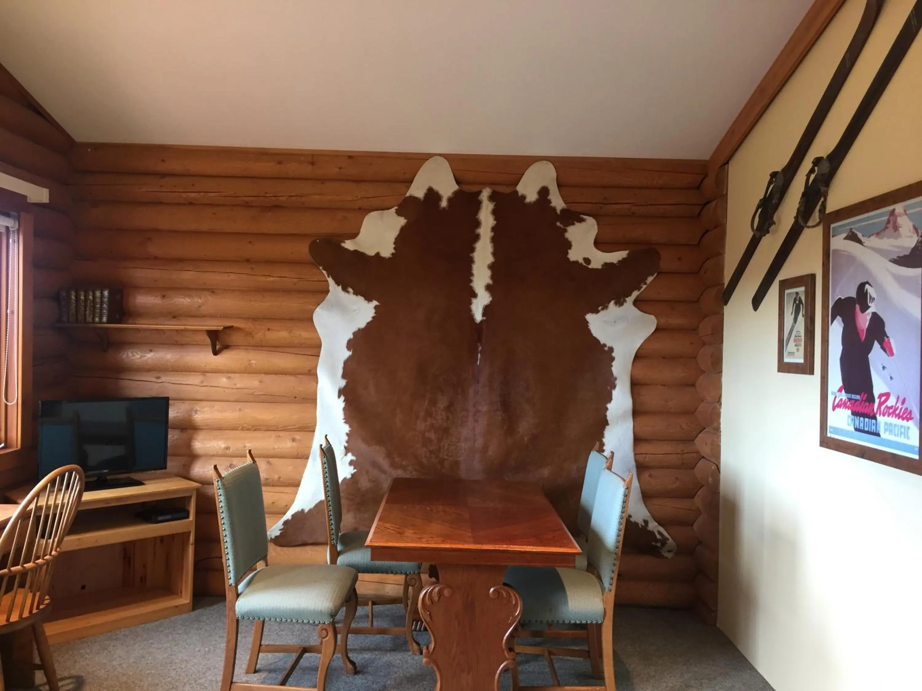 Dining area in Montana Hill Guest Ranch