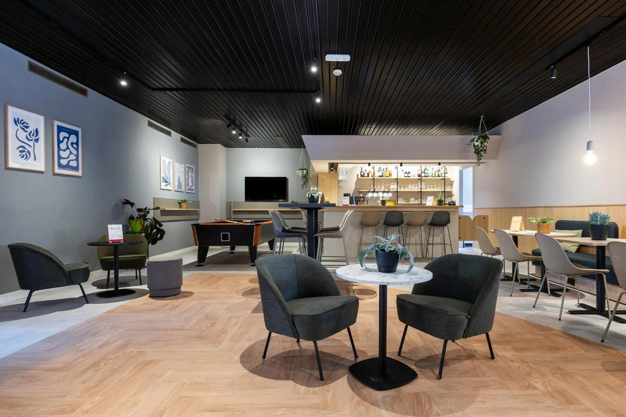 Lounge or bar in Green Park Hotel Brugge