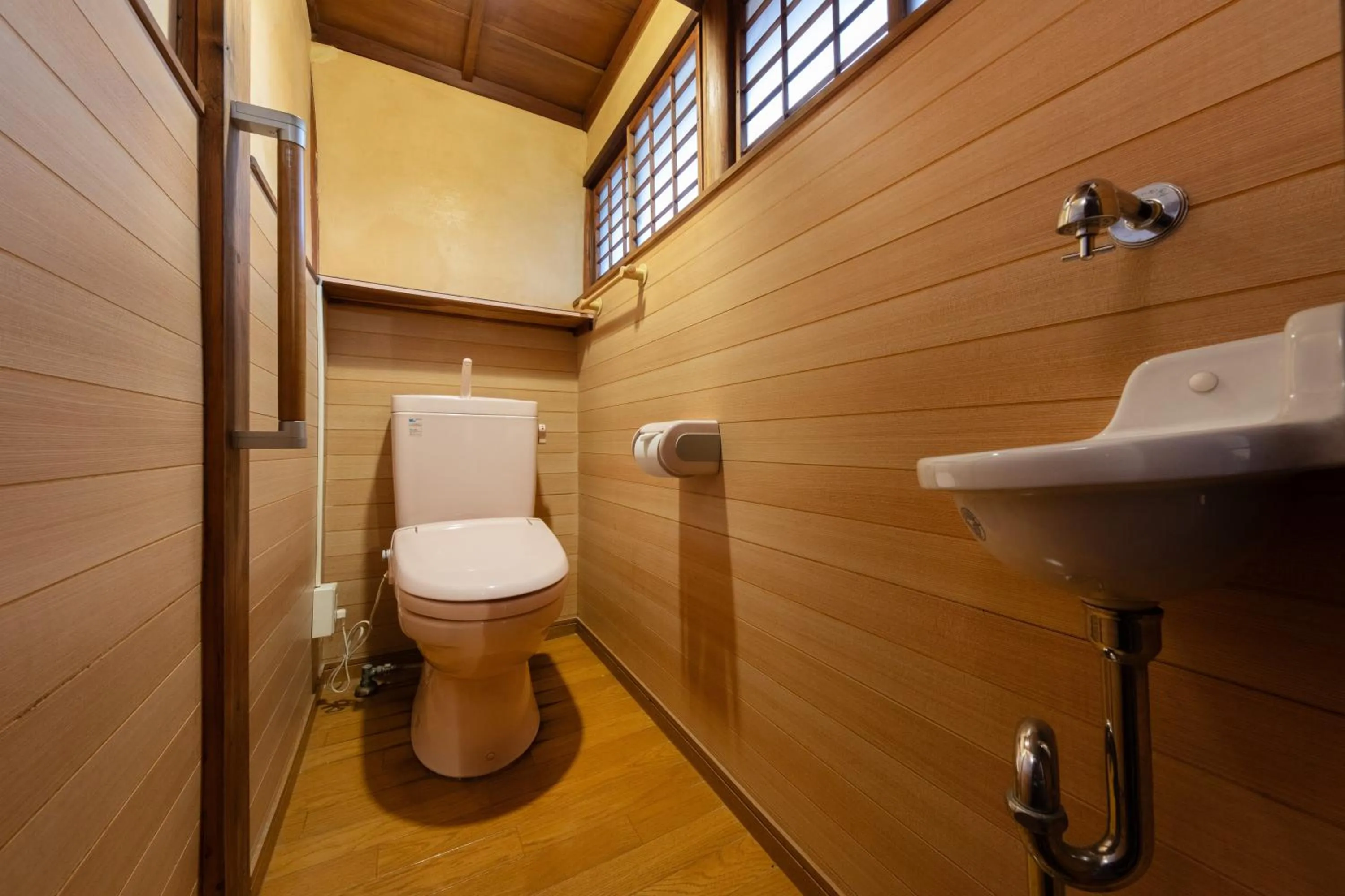 Toilet in Shiki Homes HARU