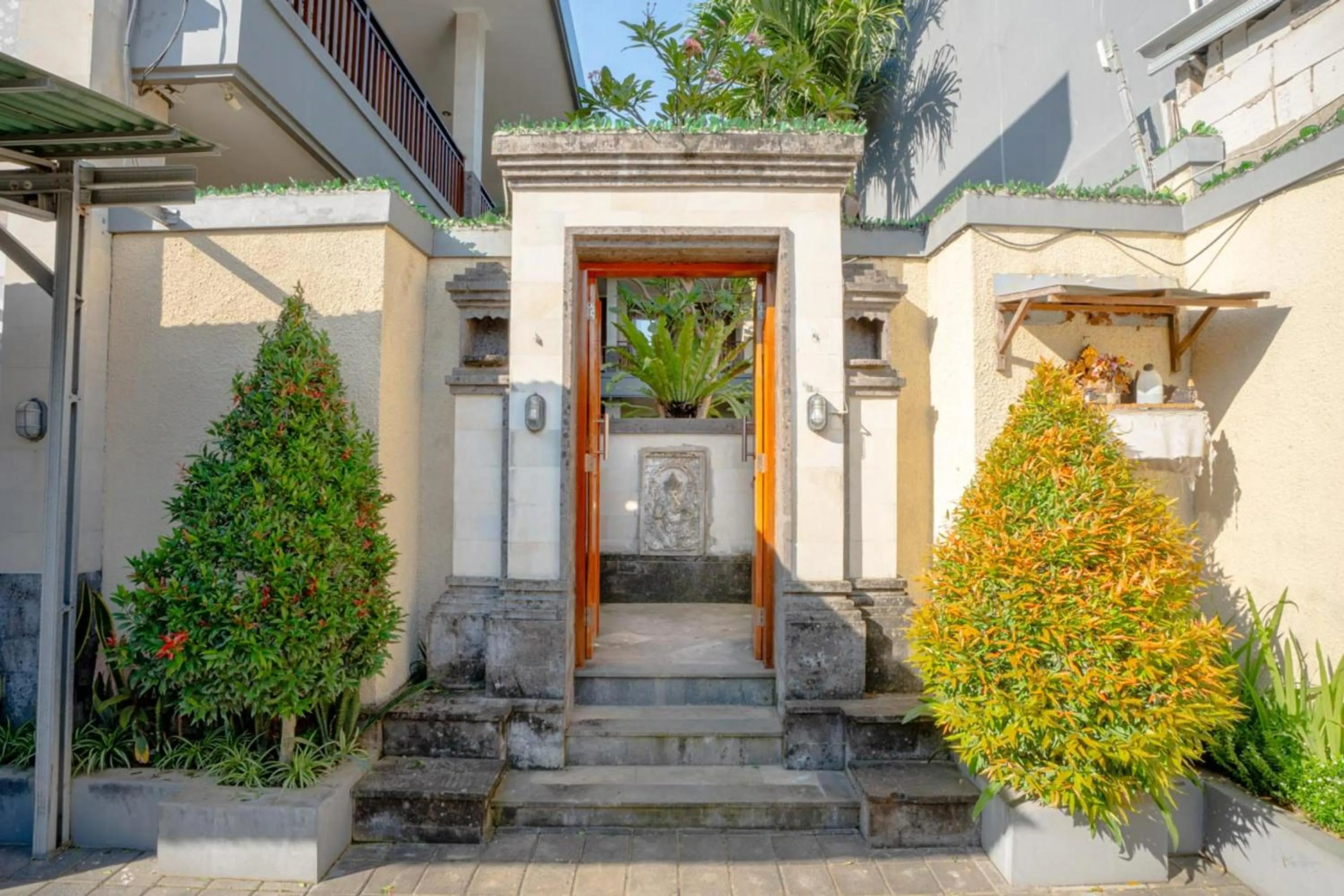 Property building in Sakura Guest House