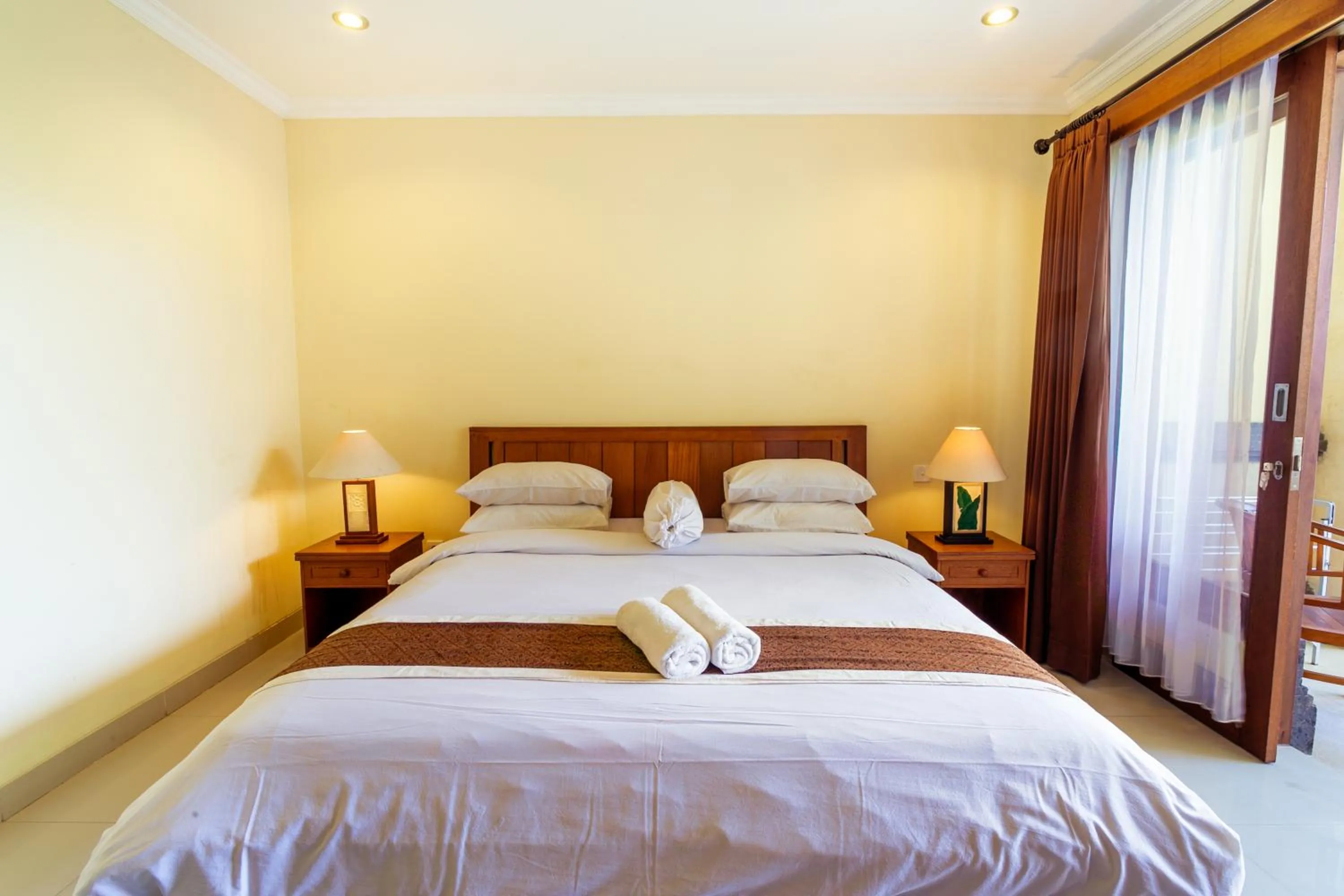 Bed in Sakura Guest House