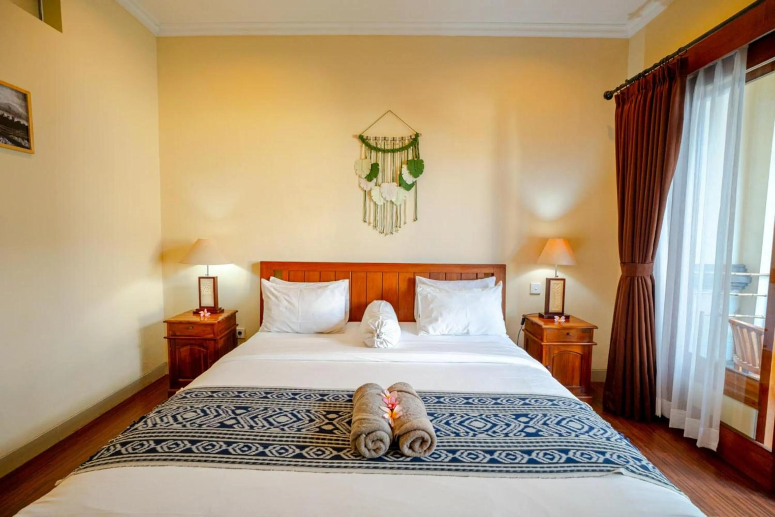 Bed in Sakura Guest House