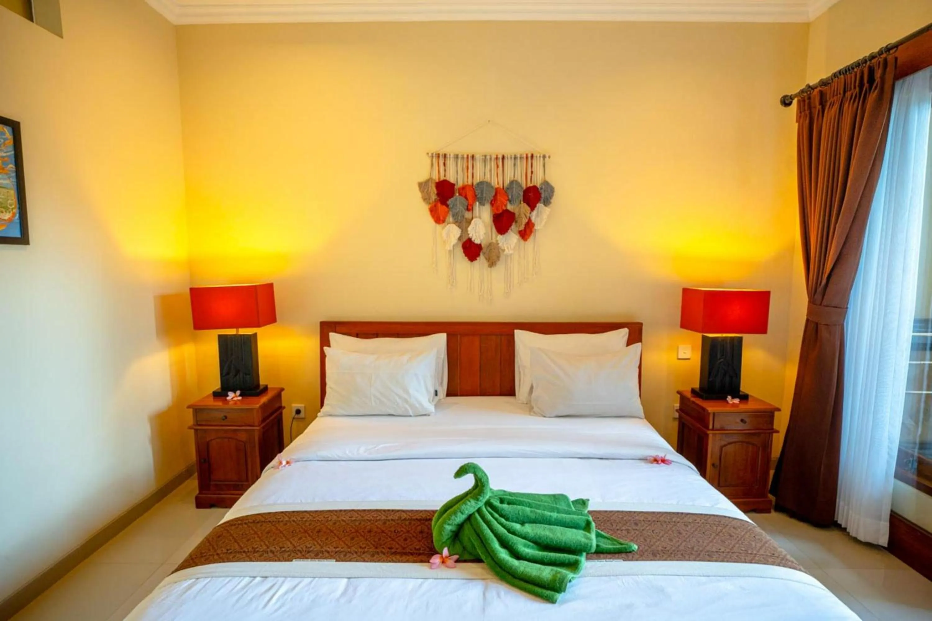 Bed in Sakura Guest House