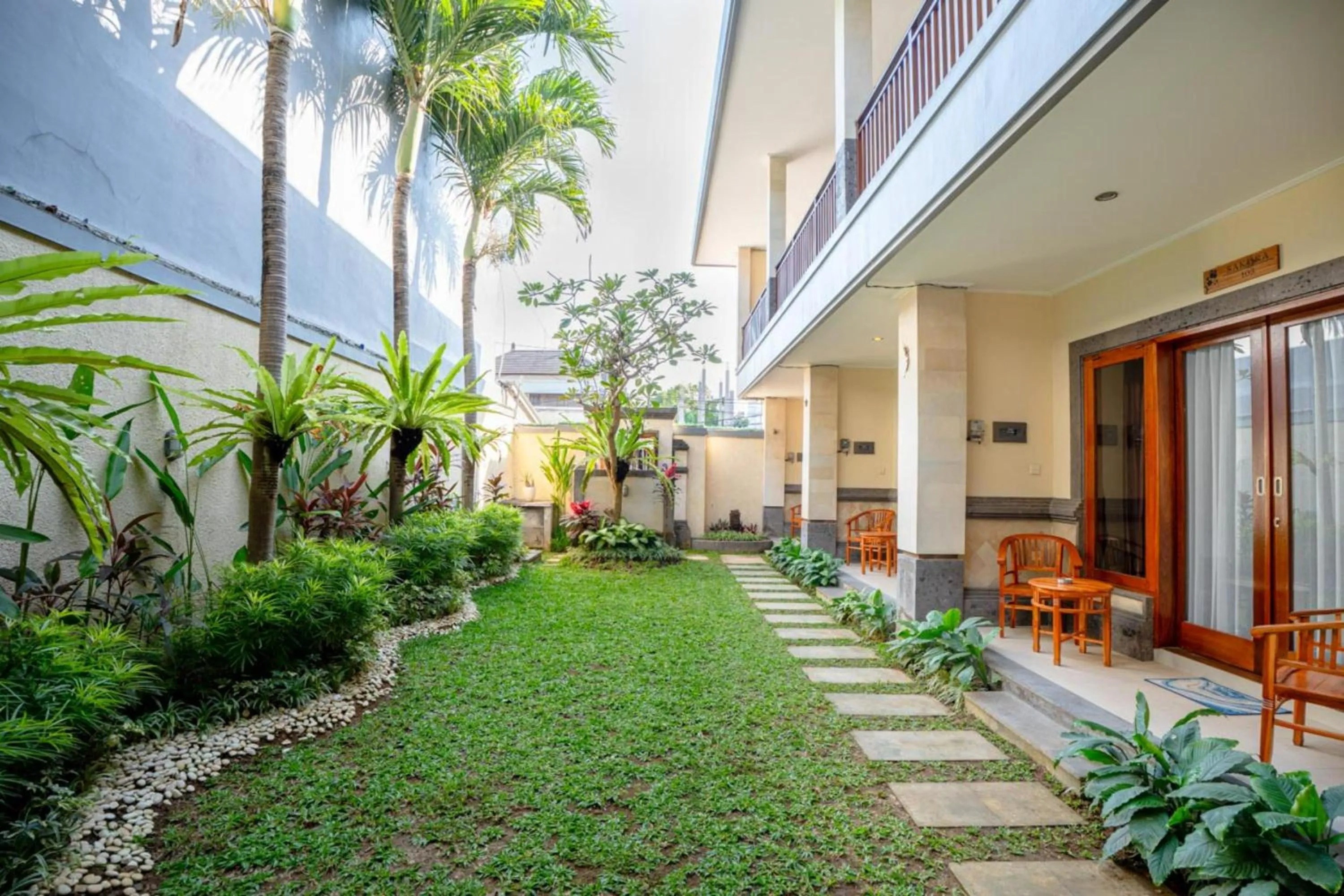 Garden in Sakura Guest House