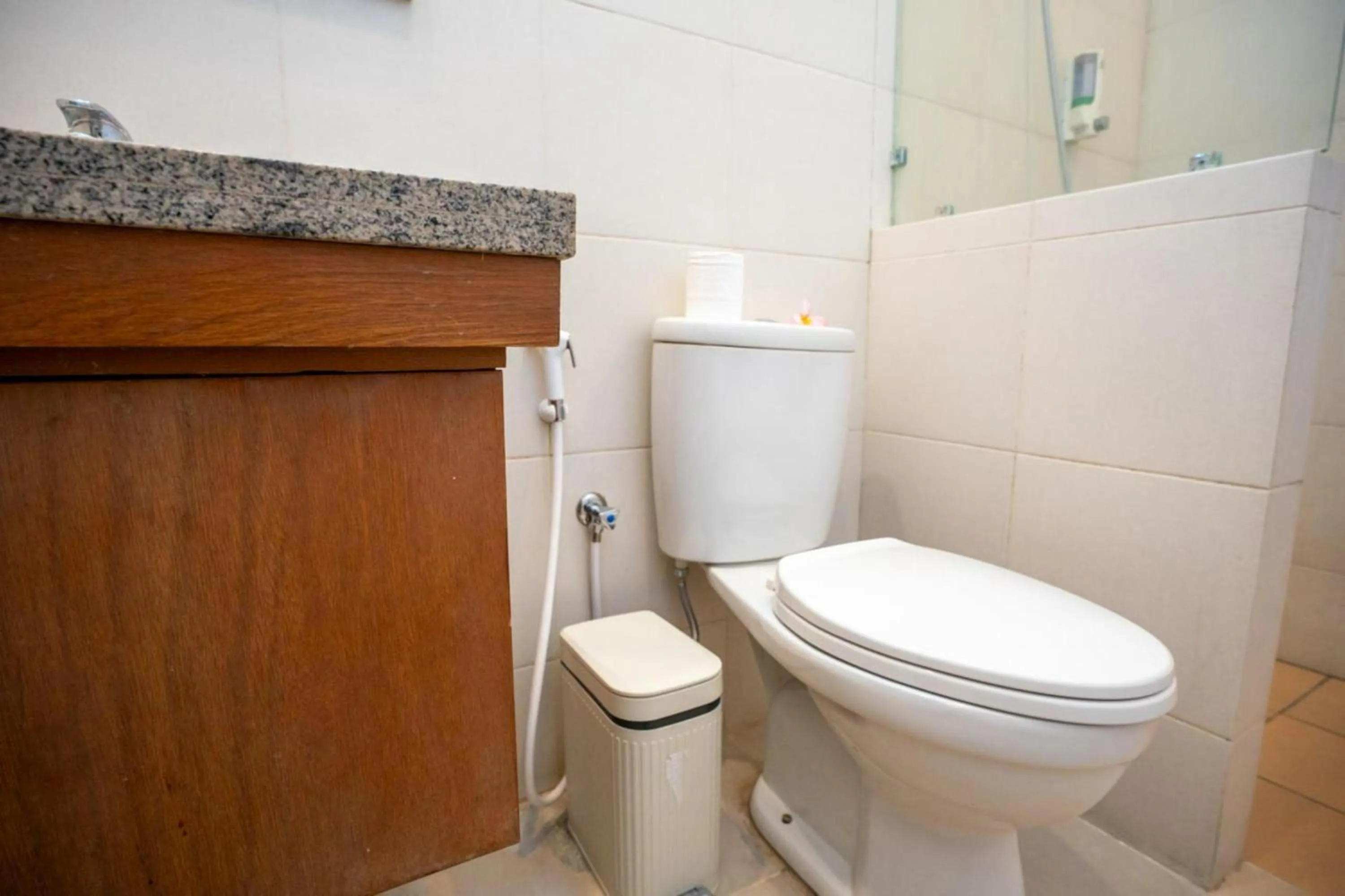 Toilet in Sakura Guest House