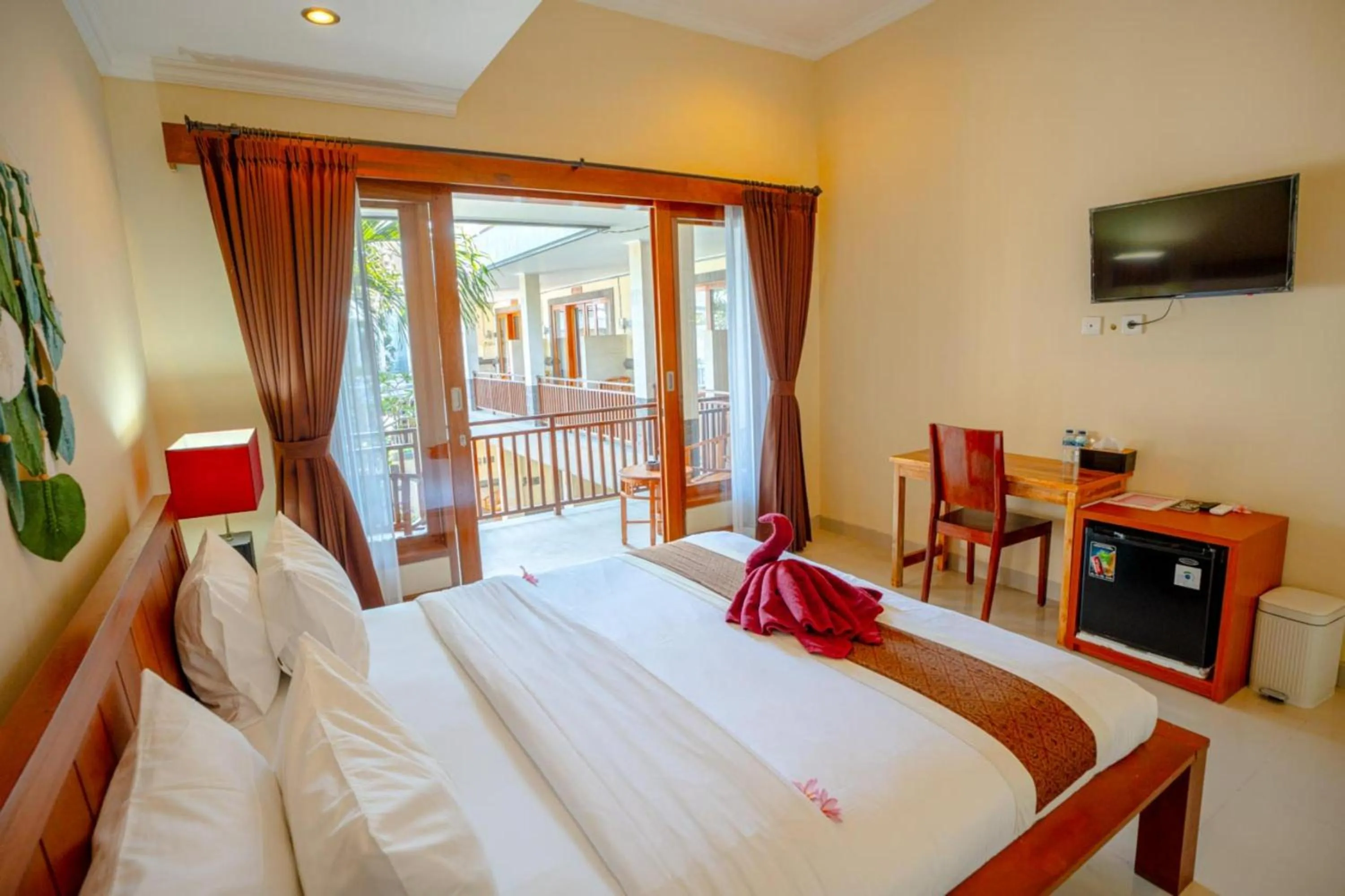 Bed in Sakura Guest House