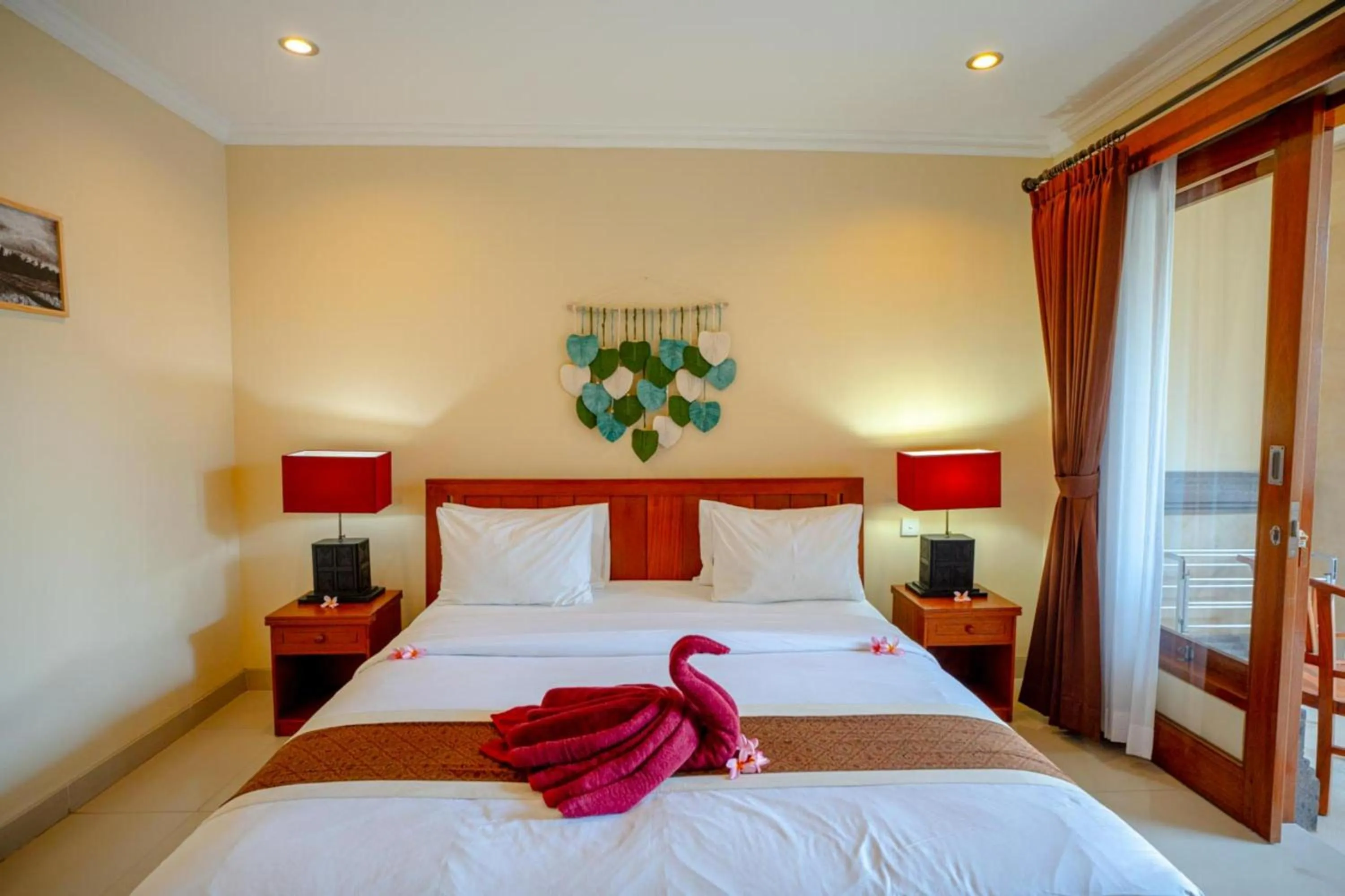 Bed in Sakura Guest House