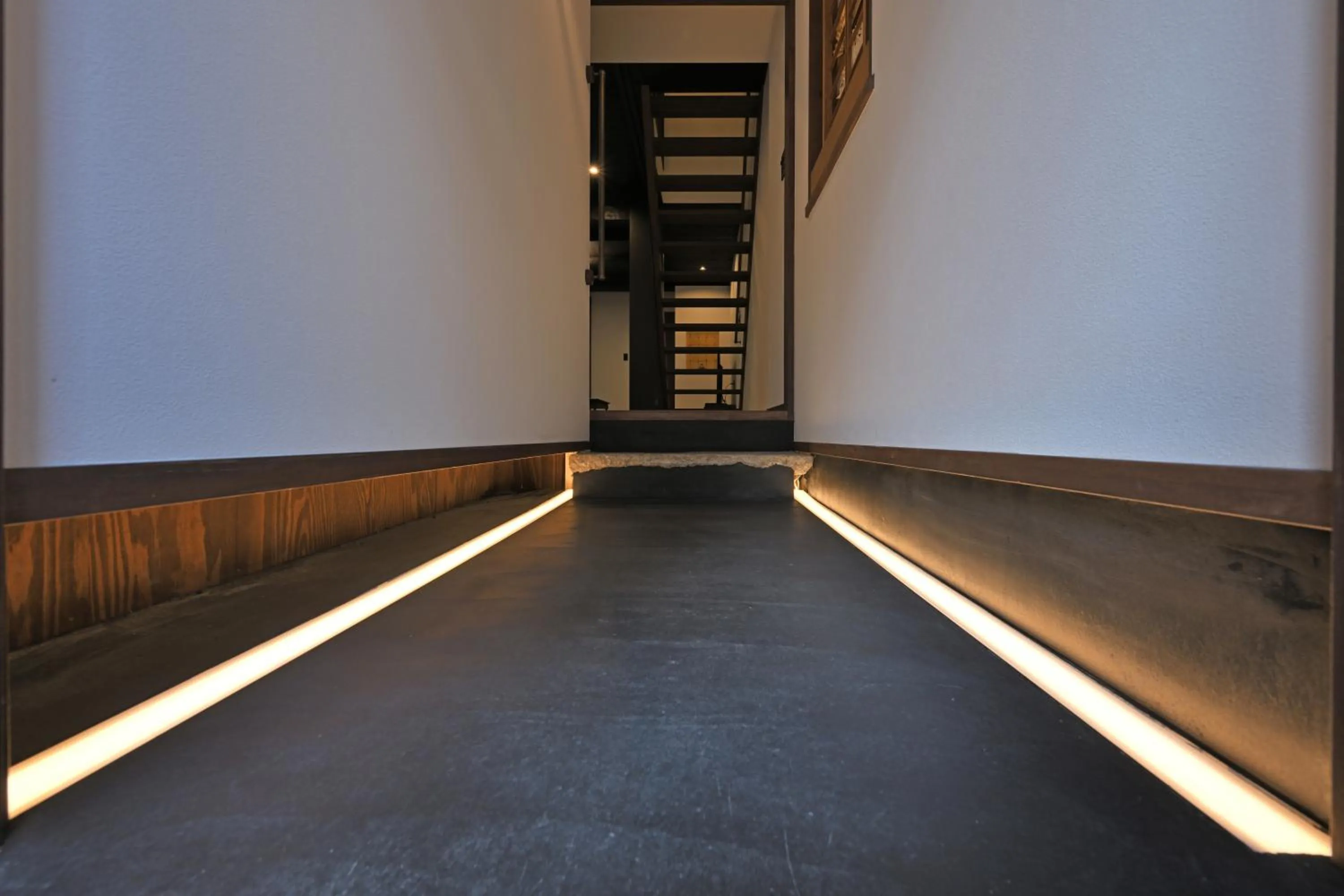 Facade/entrance in Takeya Gojo