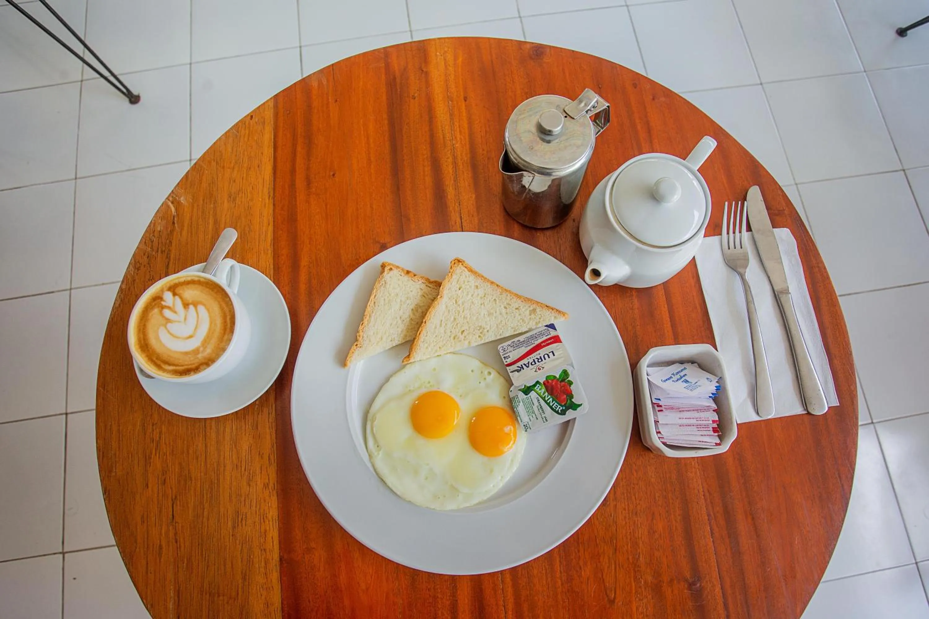 Food and drinks in Naturale Guest House