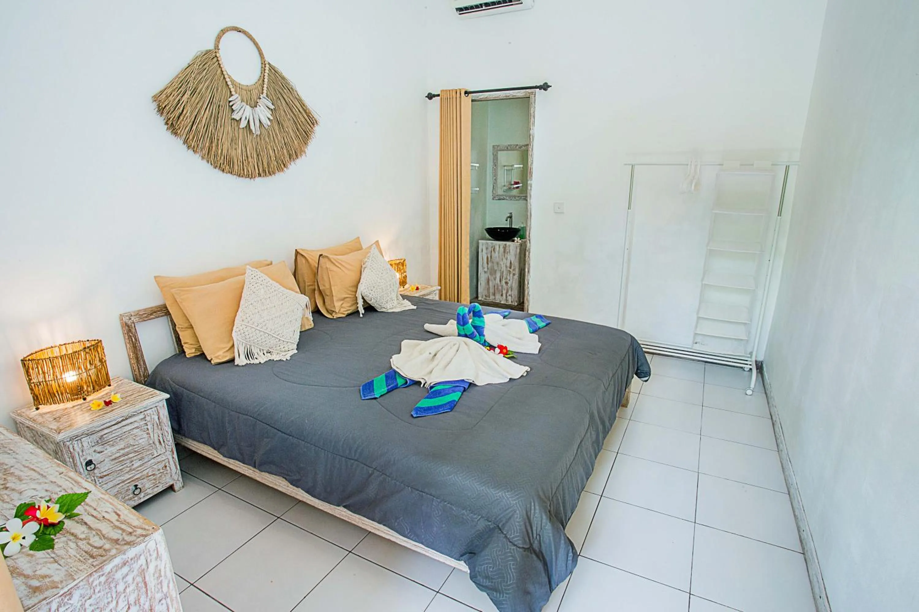 Bedroom, Bed in Naturale Guest House