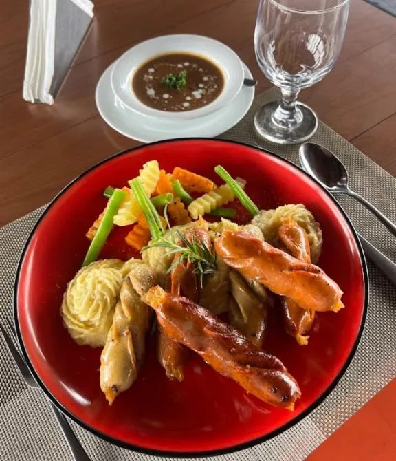 Food close-up in Saninro Hotel - Ragama