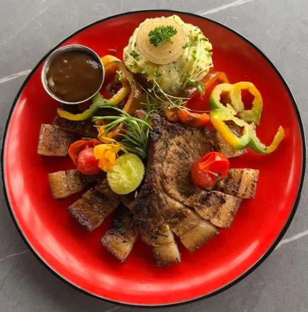 Food close-up in Saninro Hotel - Ragama