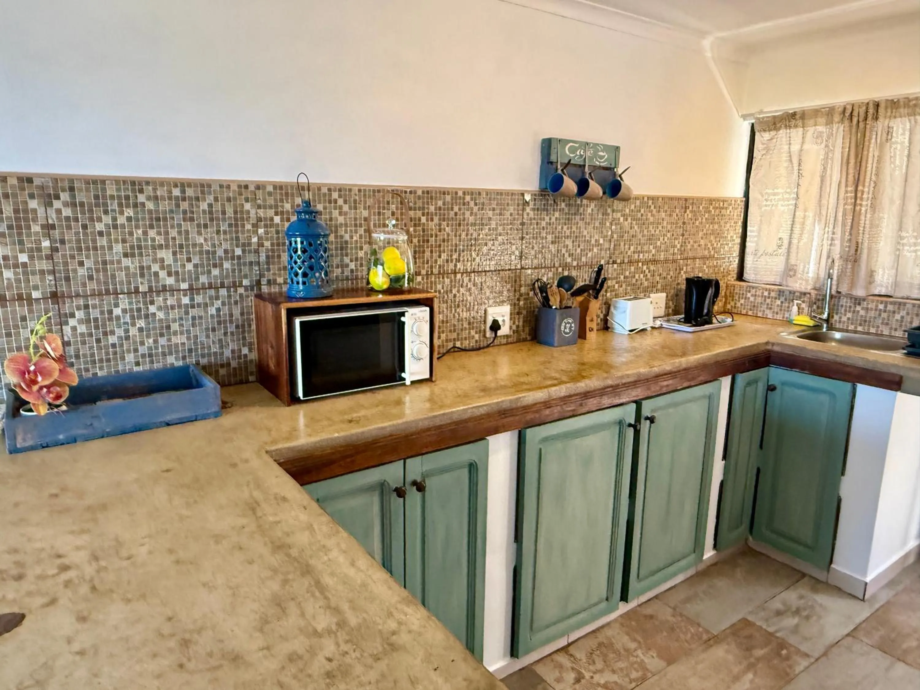 Coffee/tea facilities in Go Wild Beach Resort