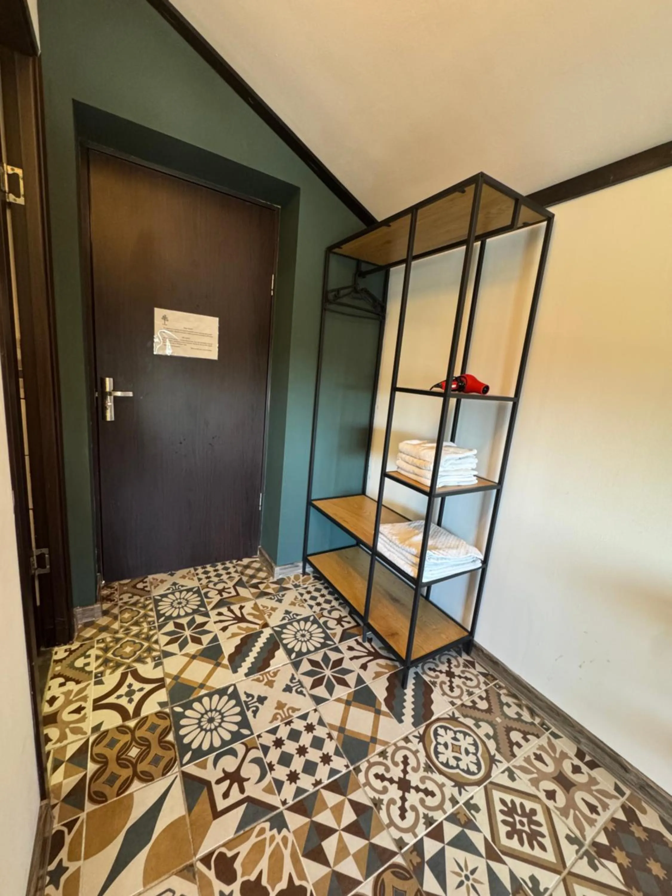 wardrobe in La Livada