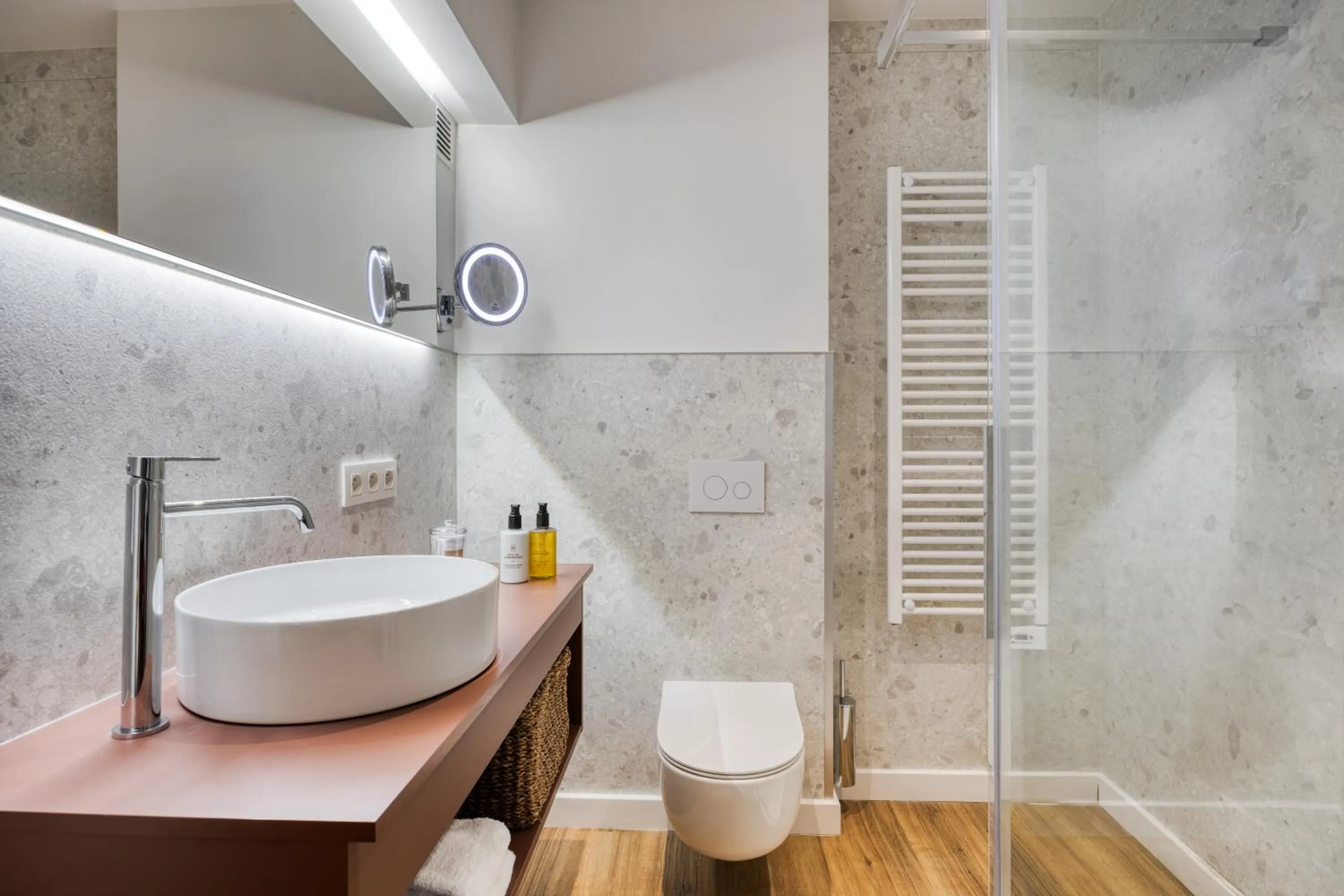 Bathroom in Hotel du Commerce