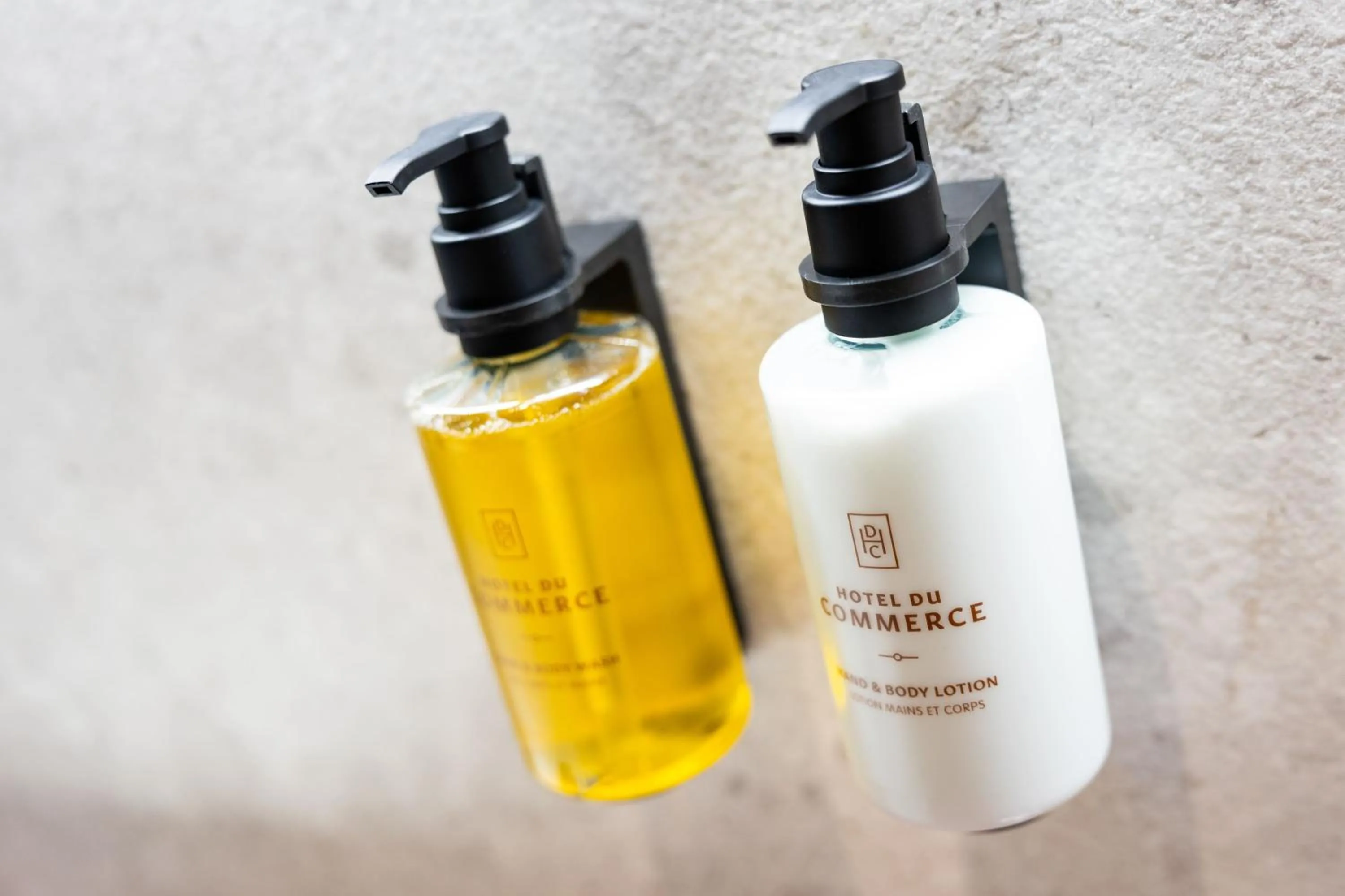 Bathroom in Hotel du Commerce