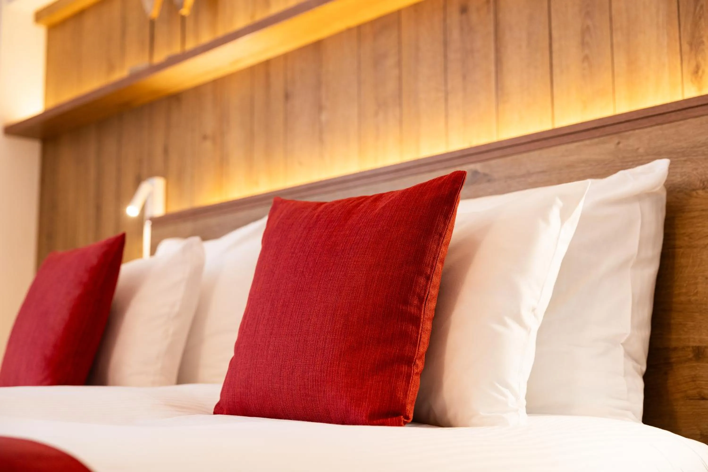 Bed in Hotel du Commerce