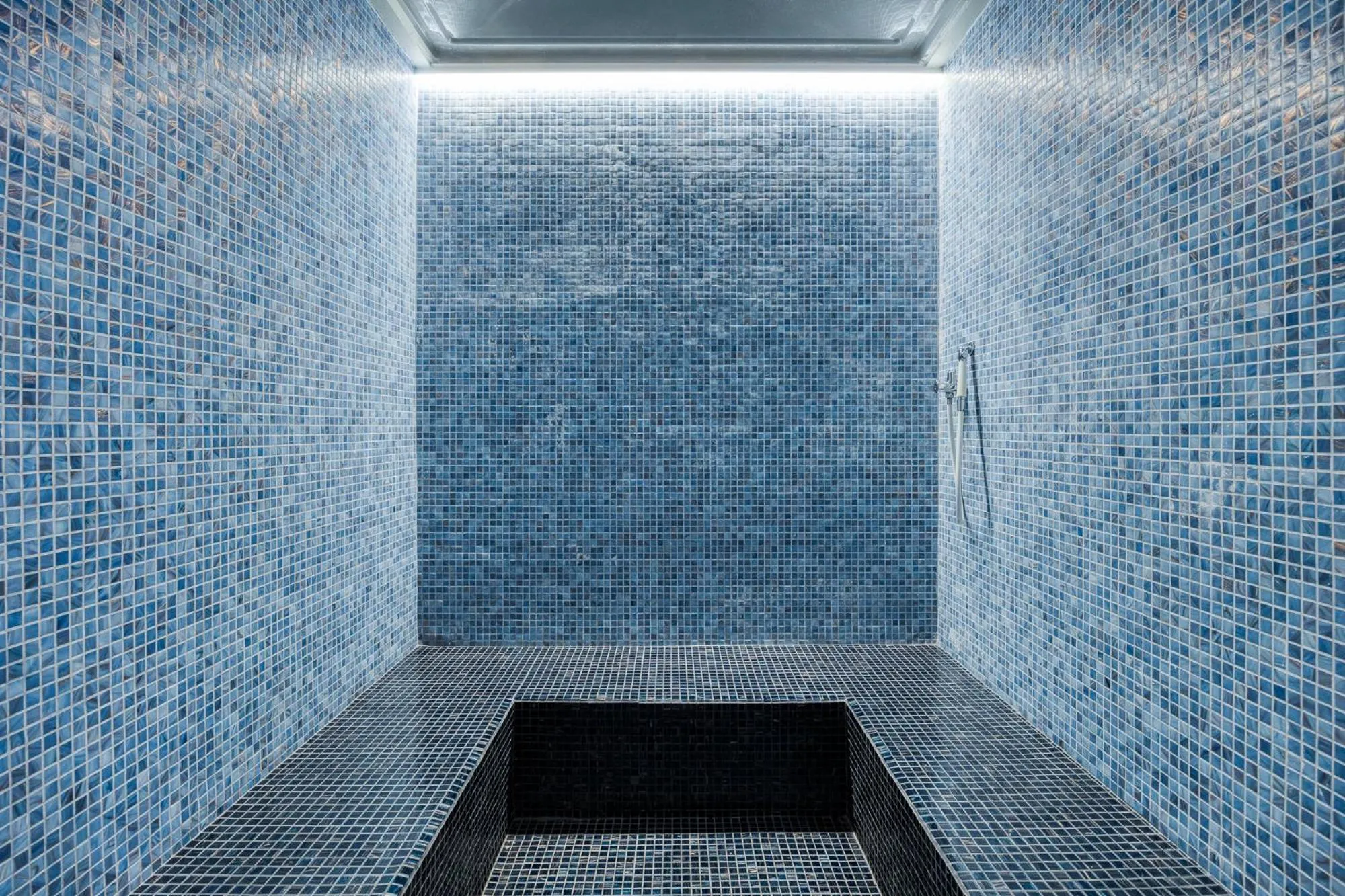 Spa and wellness centre/facilities in Hotel du Commerce