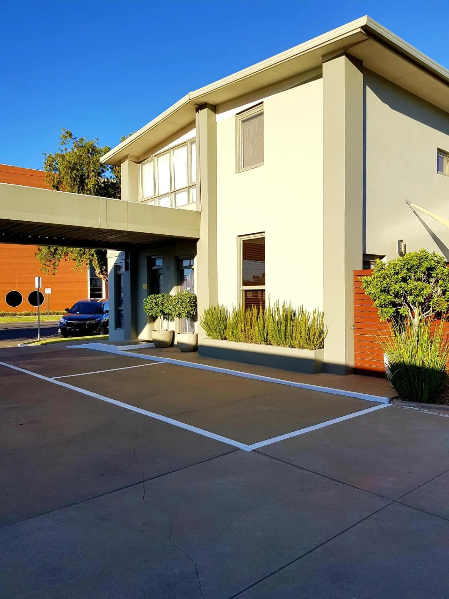 Property building in Central Motel Mildura