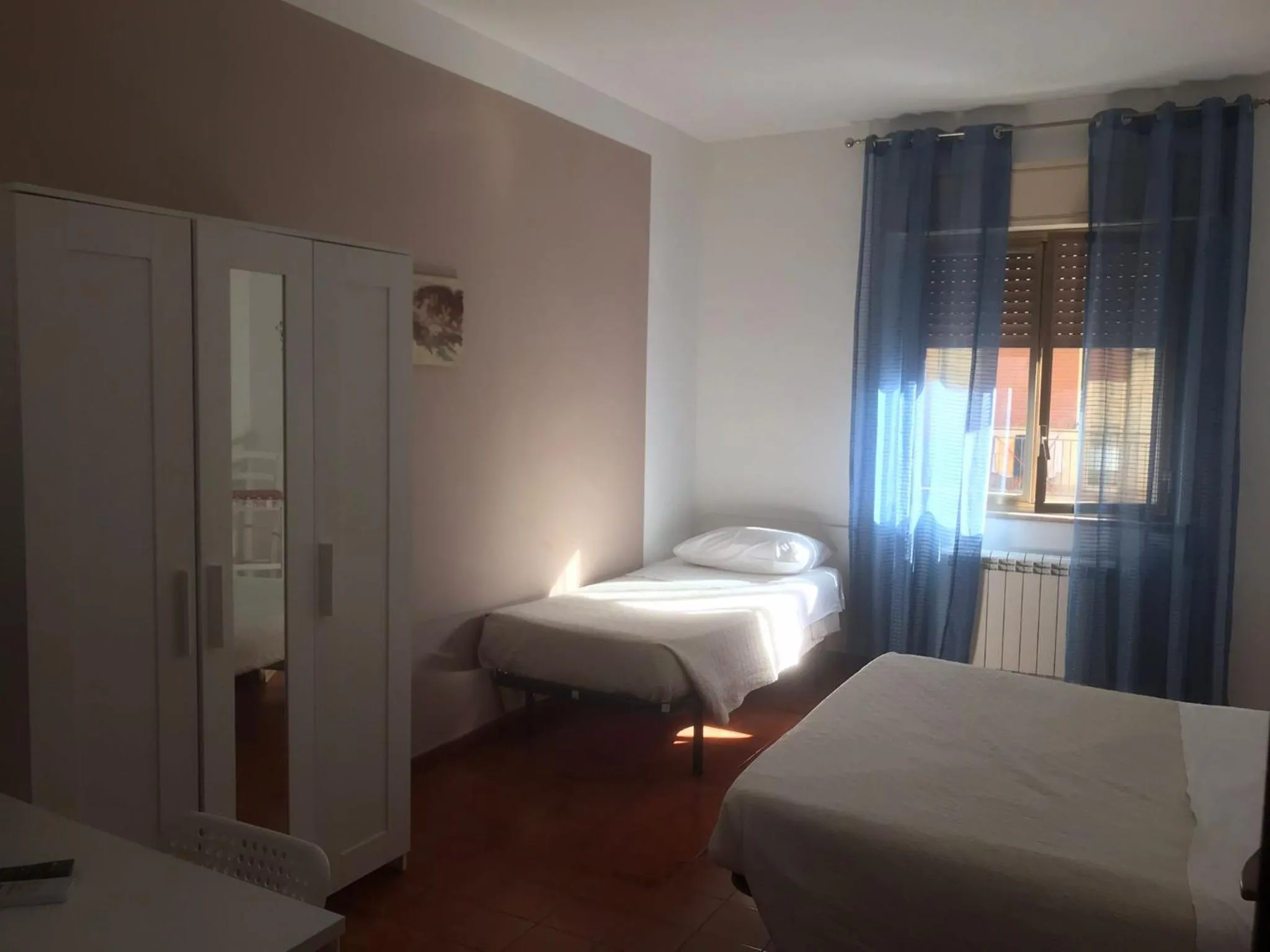 Triple Room with Private External Bathroom in La Dimora dei sette Arcangeli