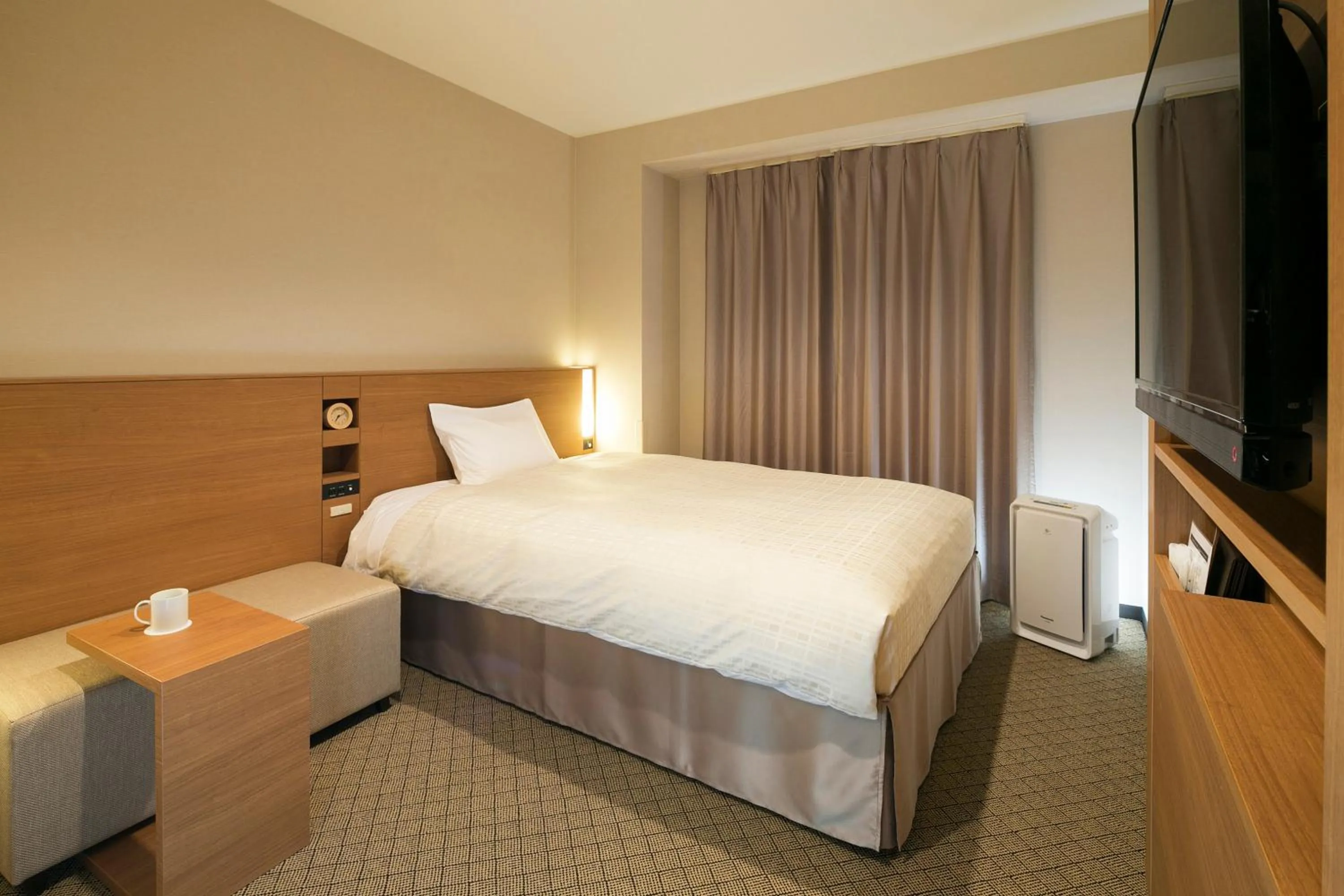 Bed in JR-East Hotel Mets Kitakami