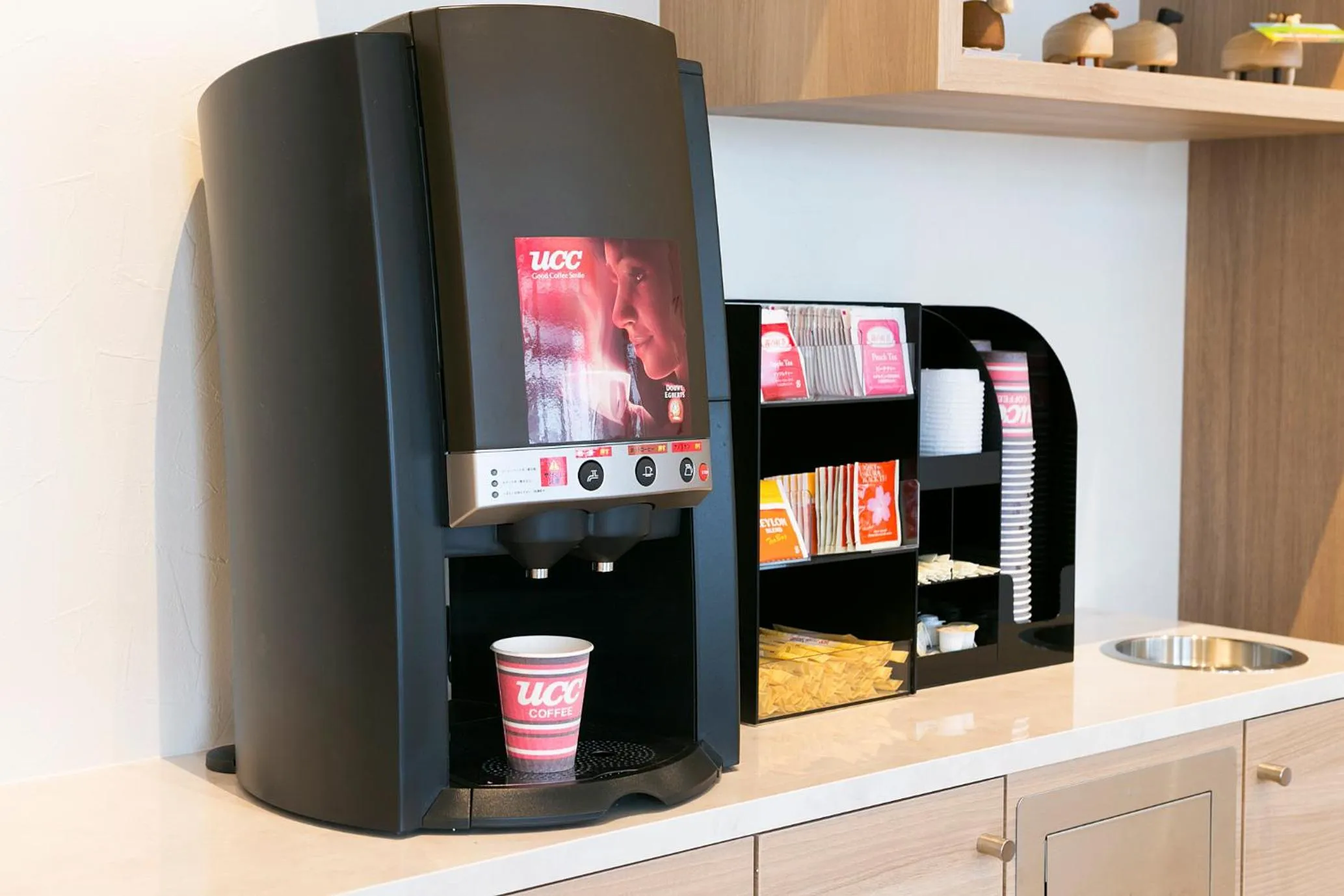 Coffee/tea facilities in JR-East Hotel Mets Kitakami