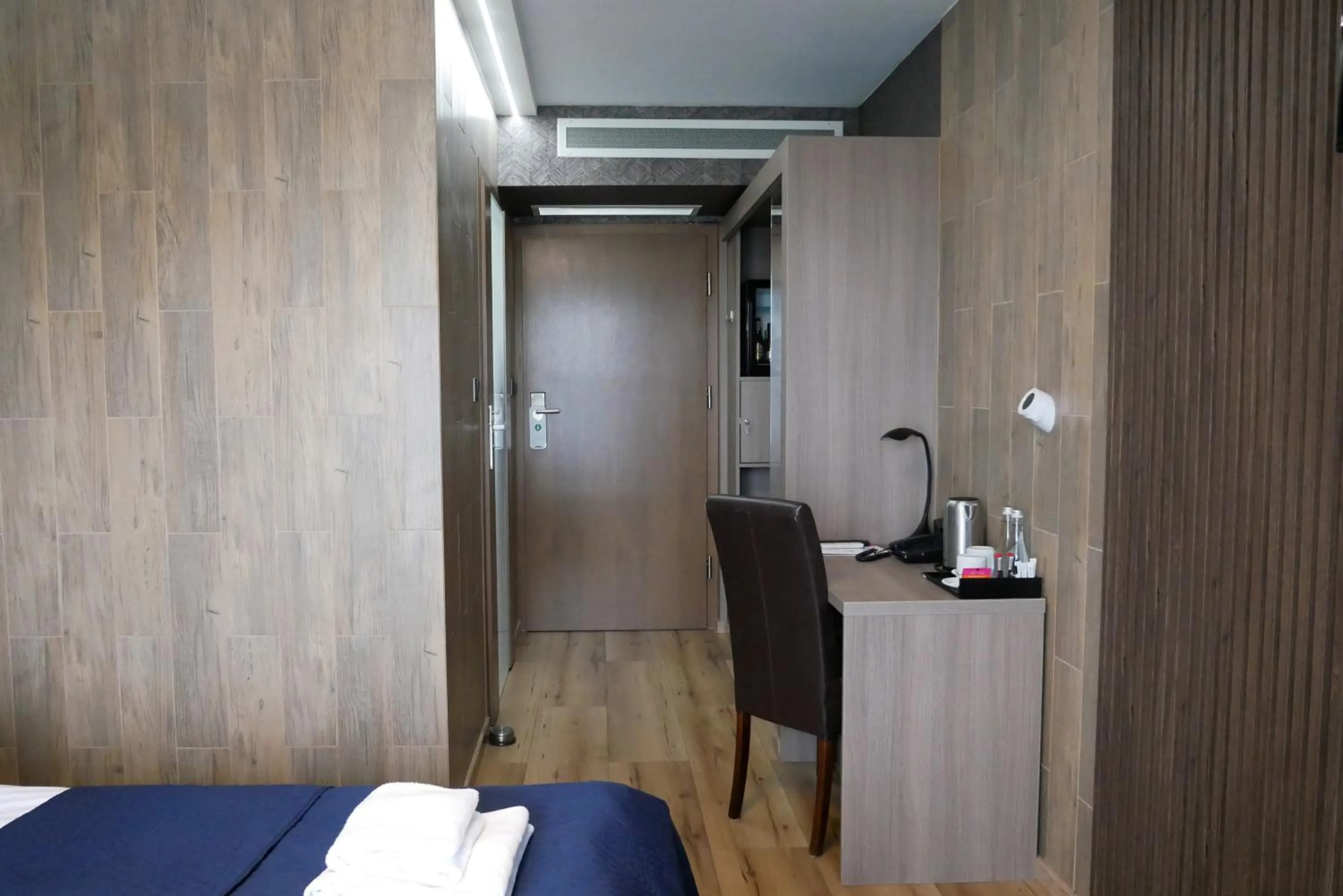 Photo of the whole room, Bed in Hotel Oskar Business & Spa