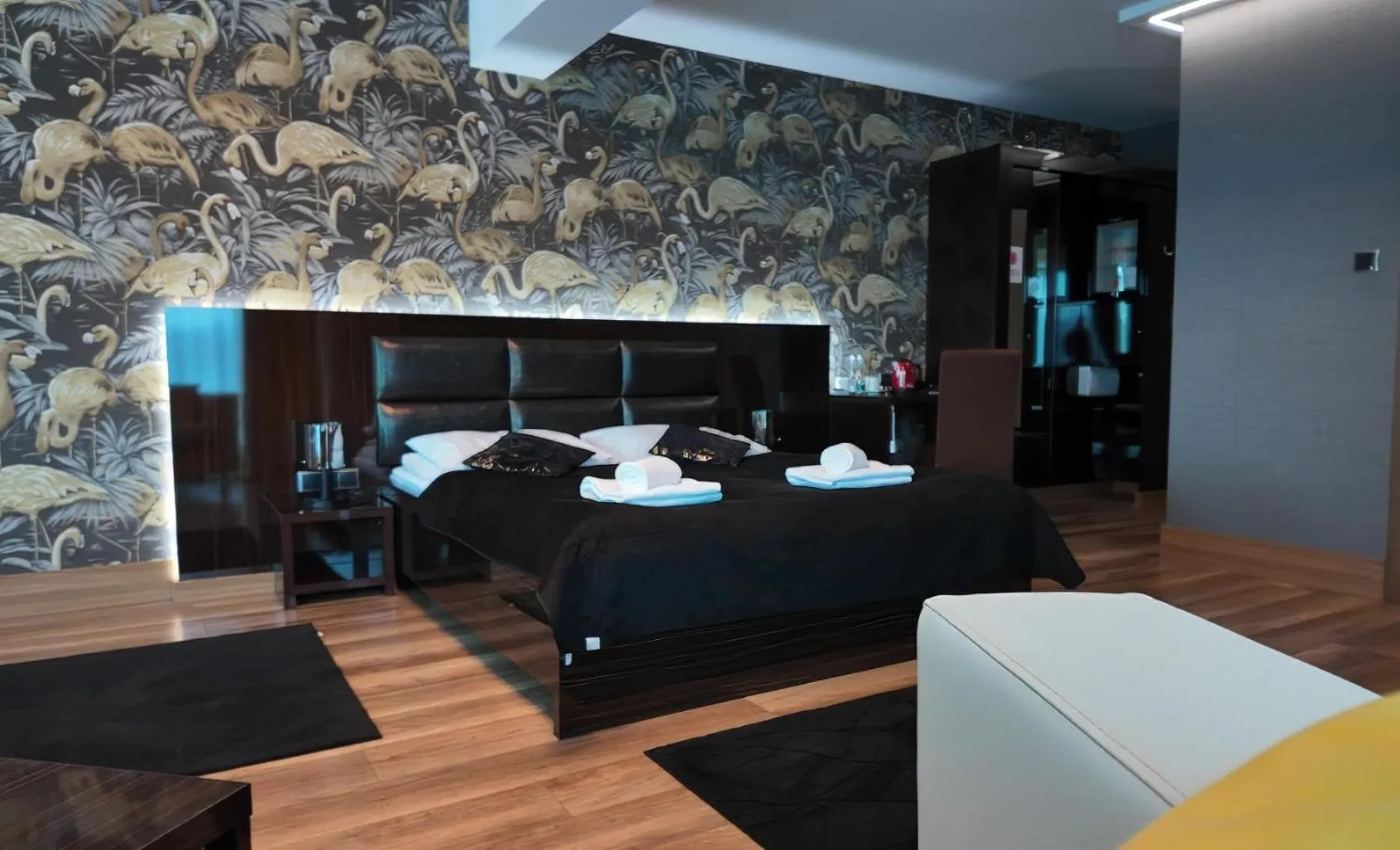 Photo of the whole room, Bed in Hotel Oskar Business & Spa