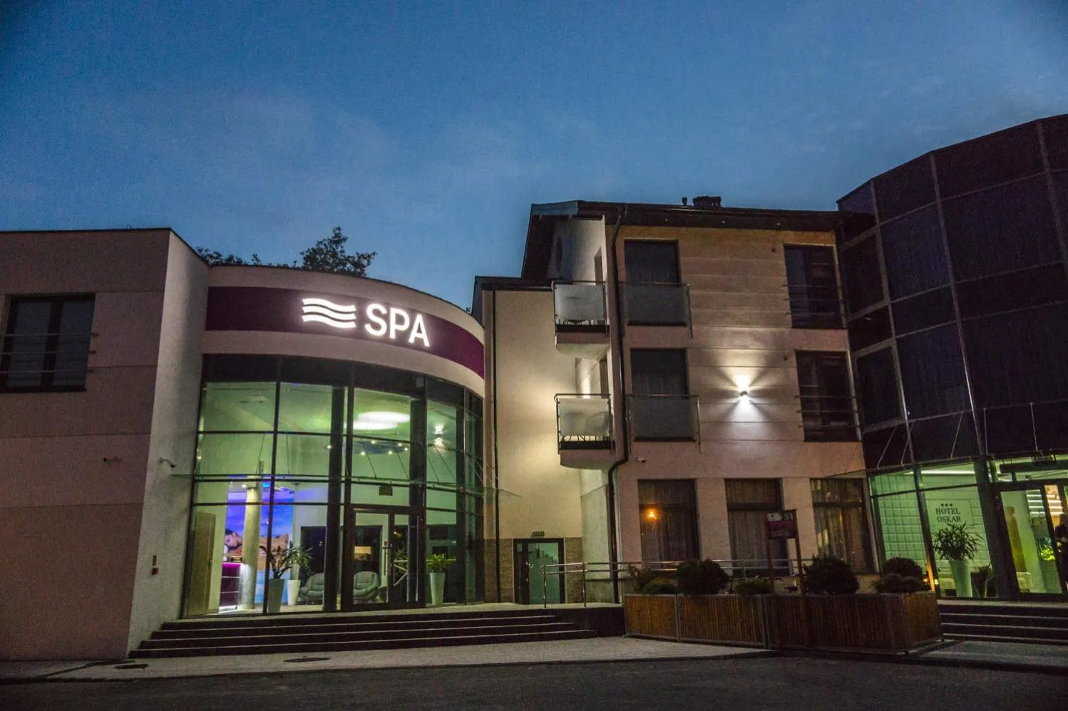 Property building in Hotel Oskar Business & Spa