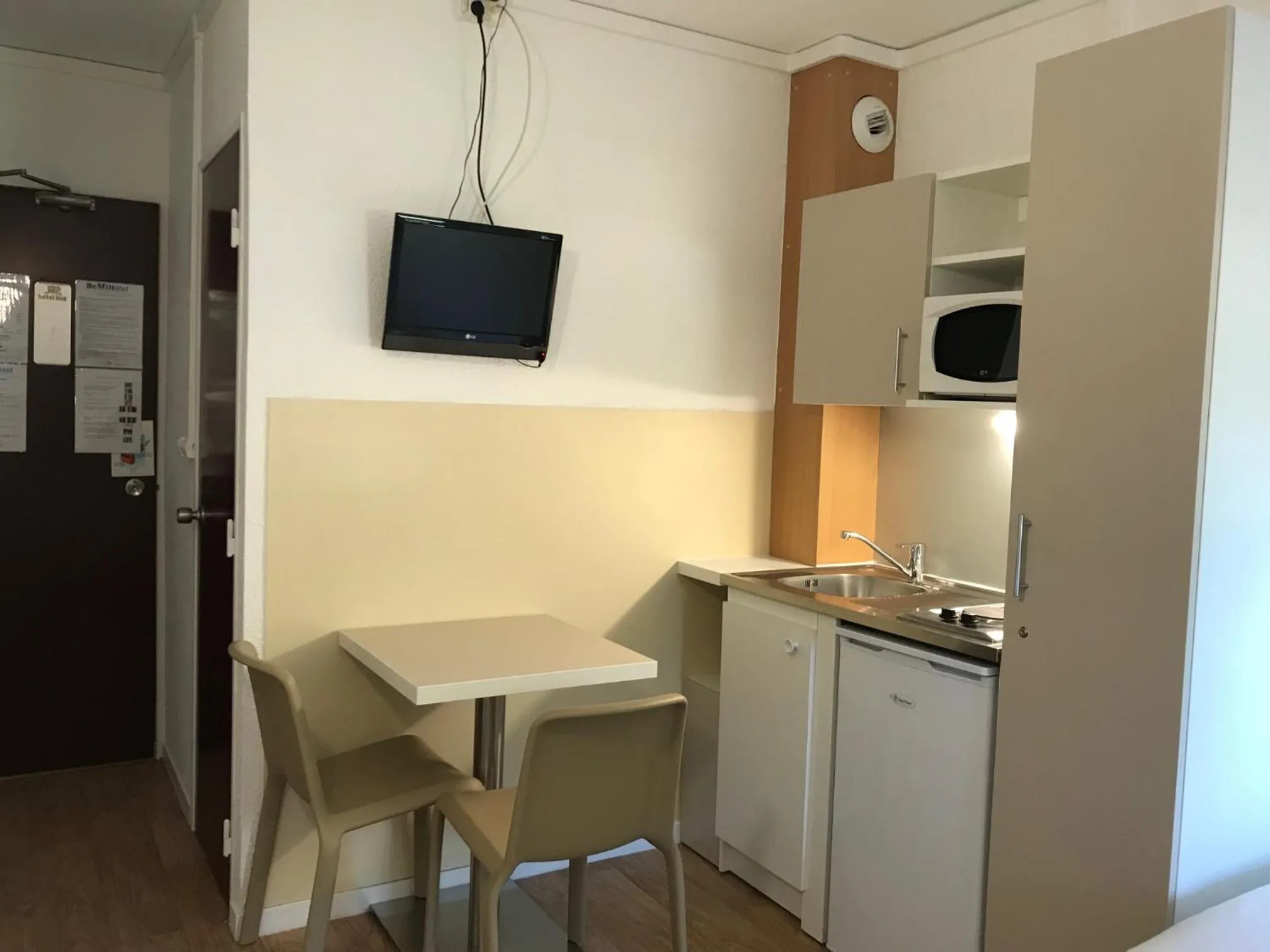 Bedroom in Be Myhôtel