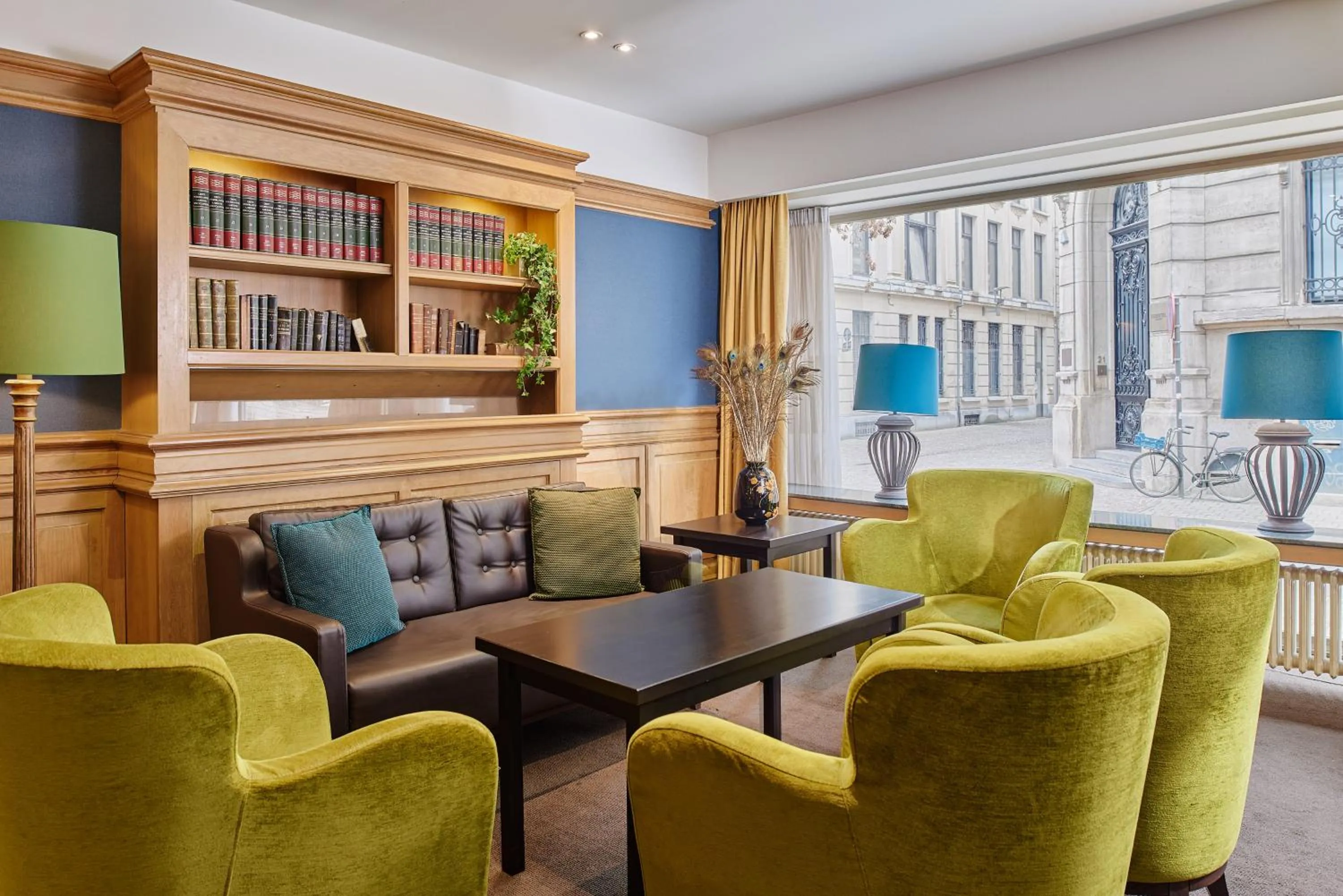 Living room in Theater Hotel