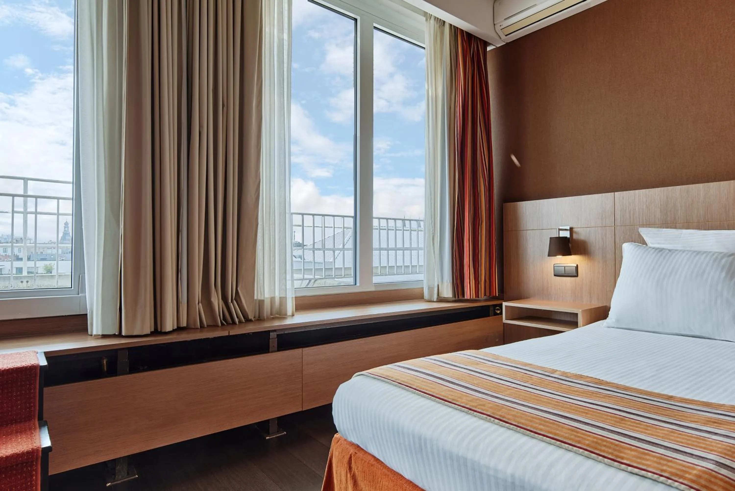 Bed in Theater Hotel